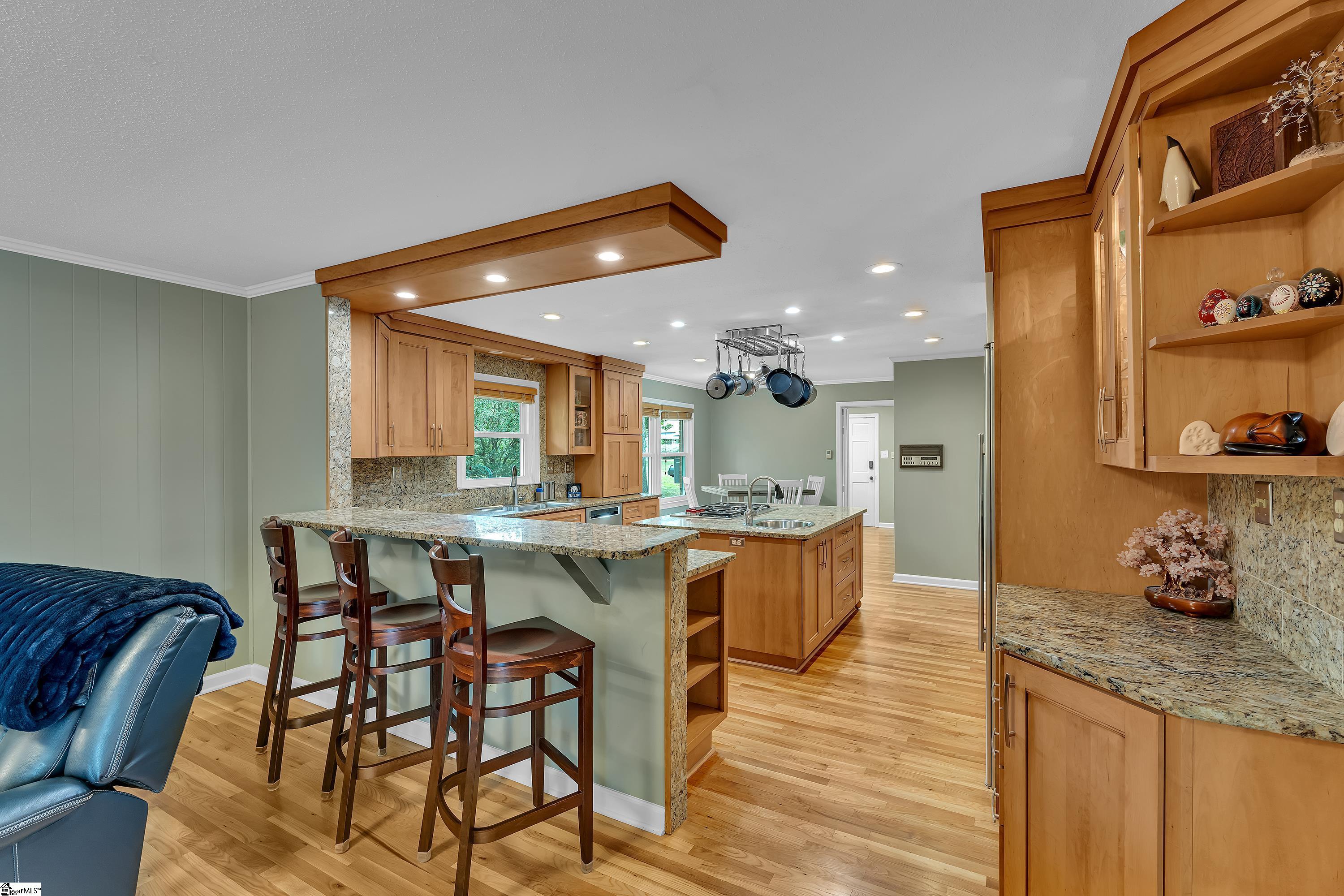 141 Greybridge Road
