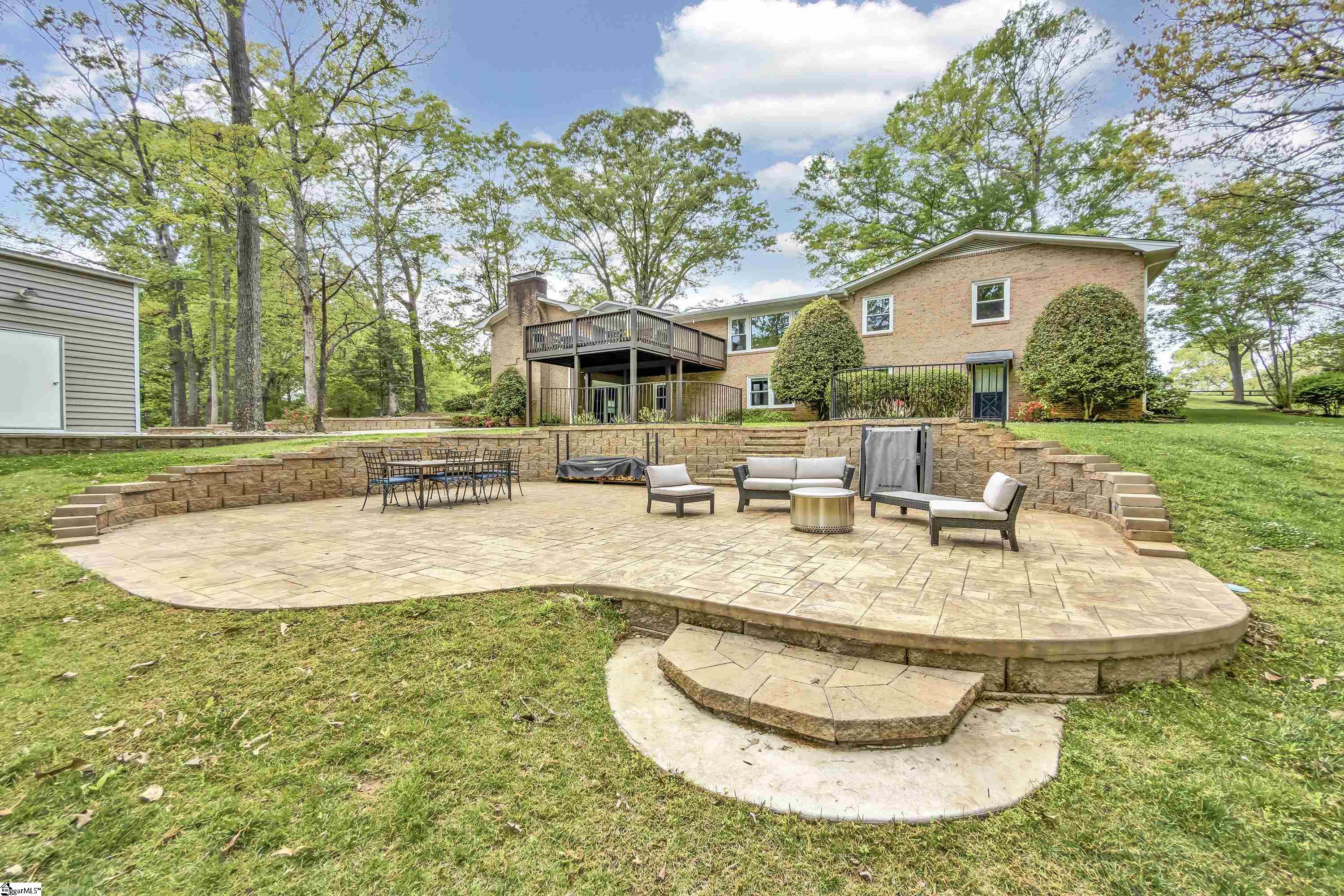 141 Greybridge Road