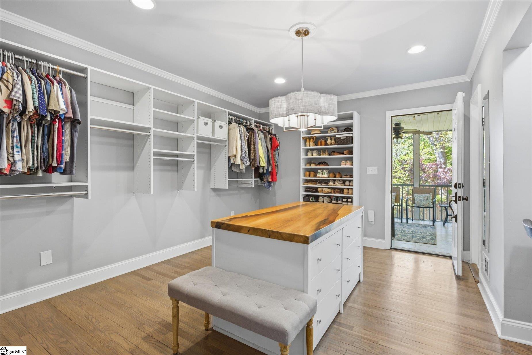 5 Lockwood Avenue