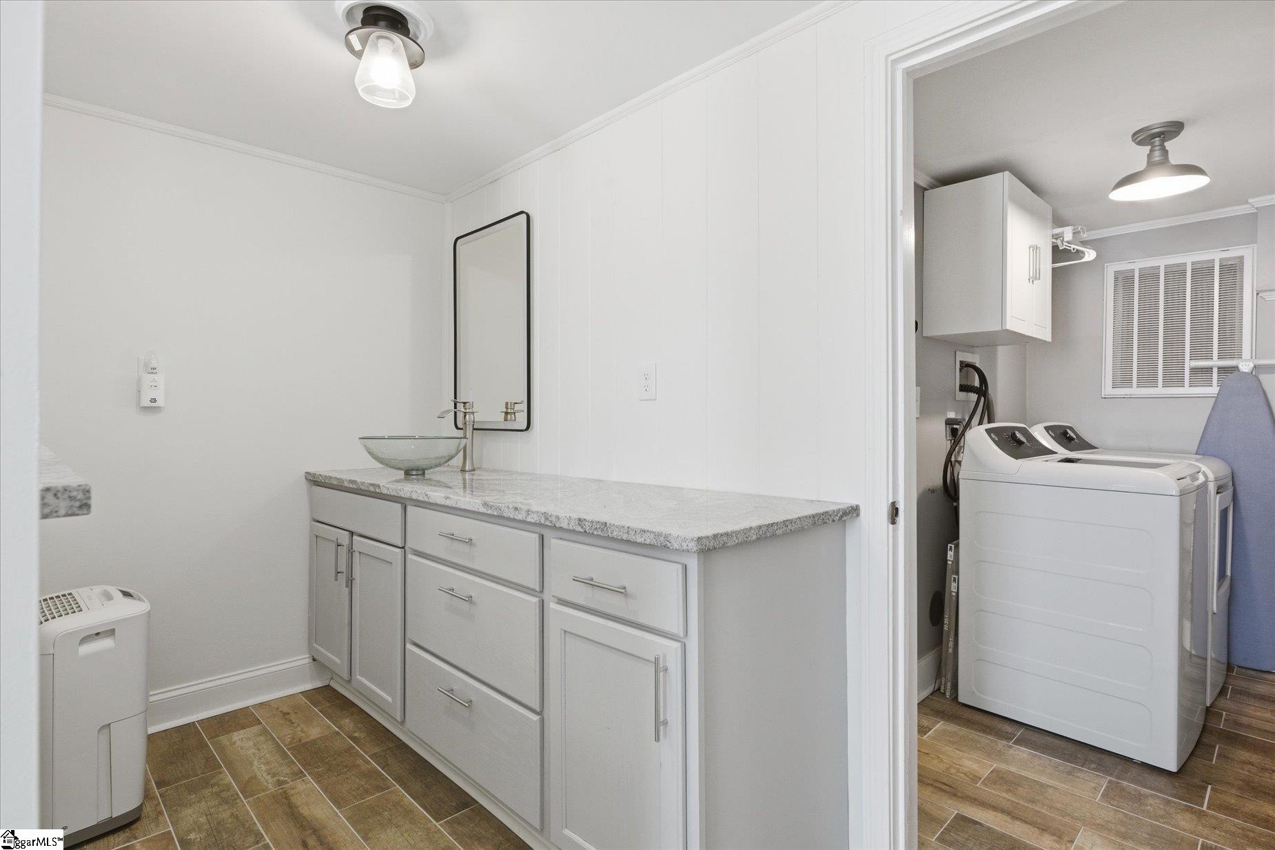 5 Lockwood Avenue