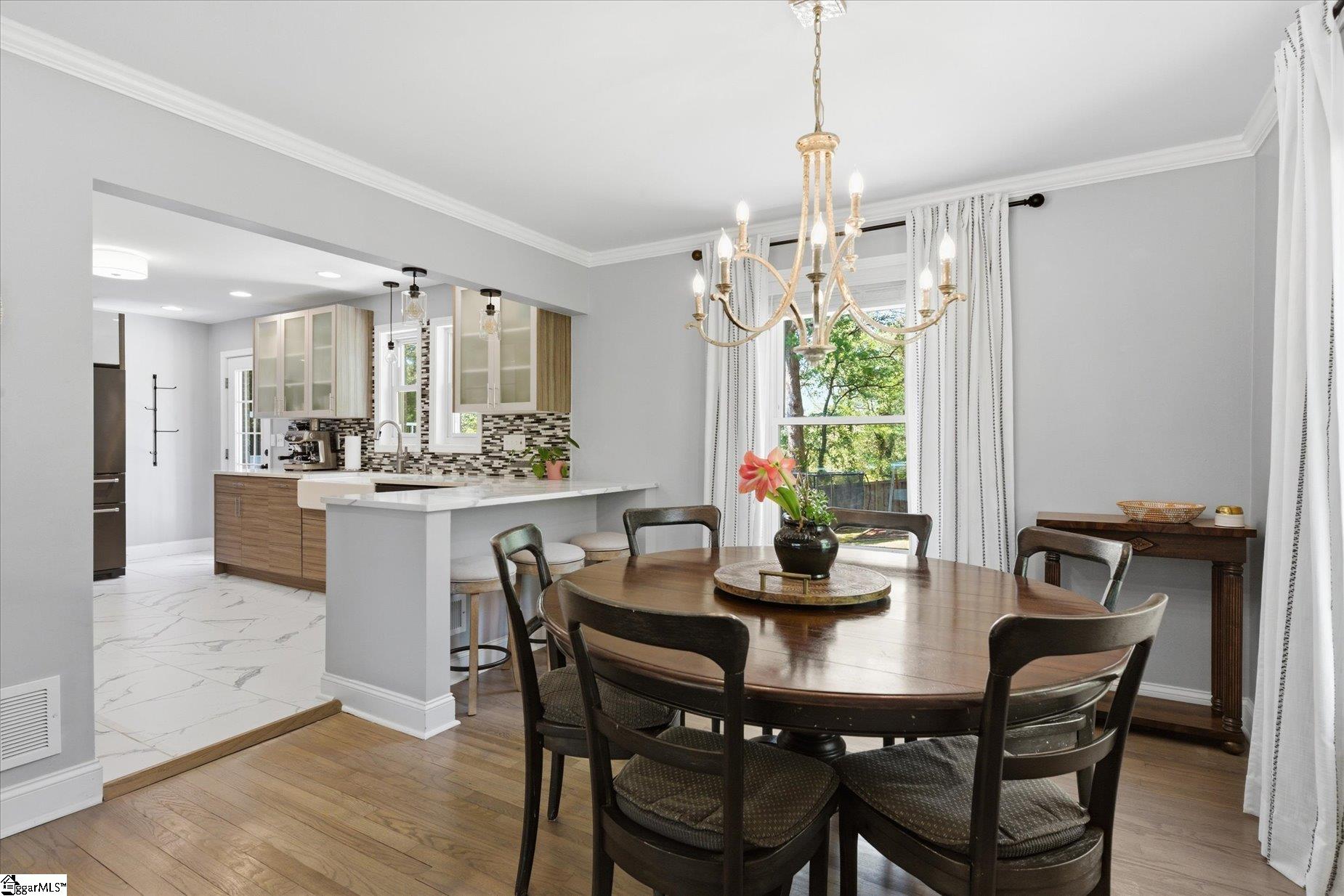 5 Lockwood Avenue