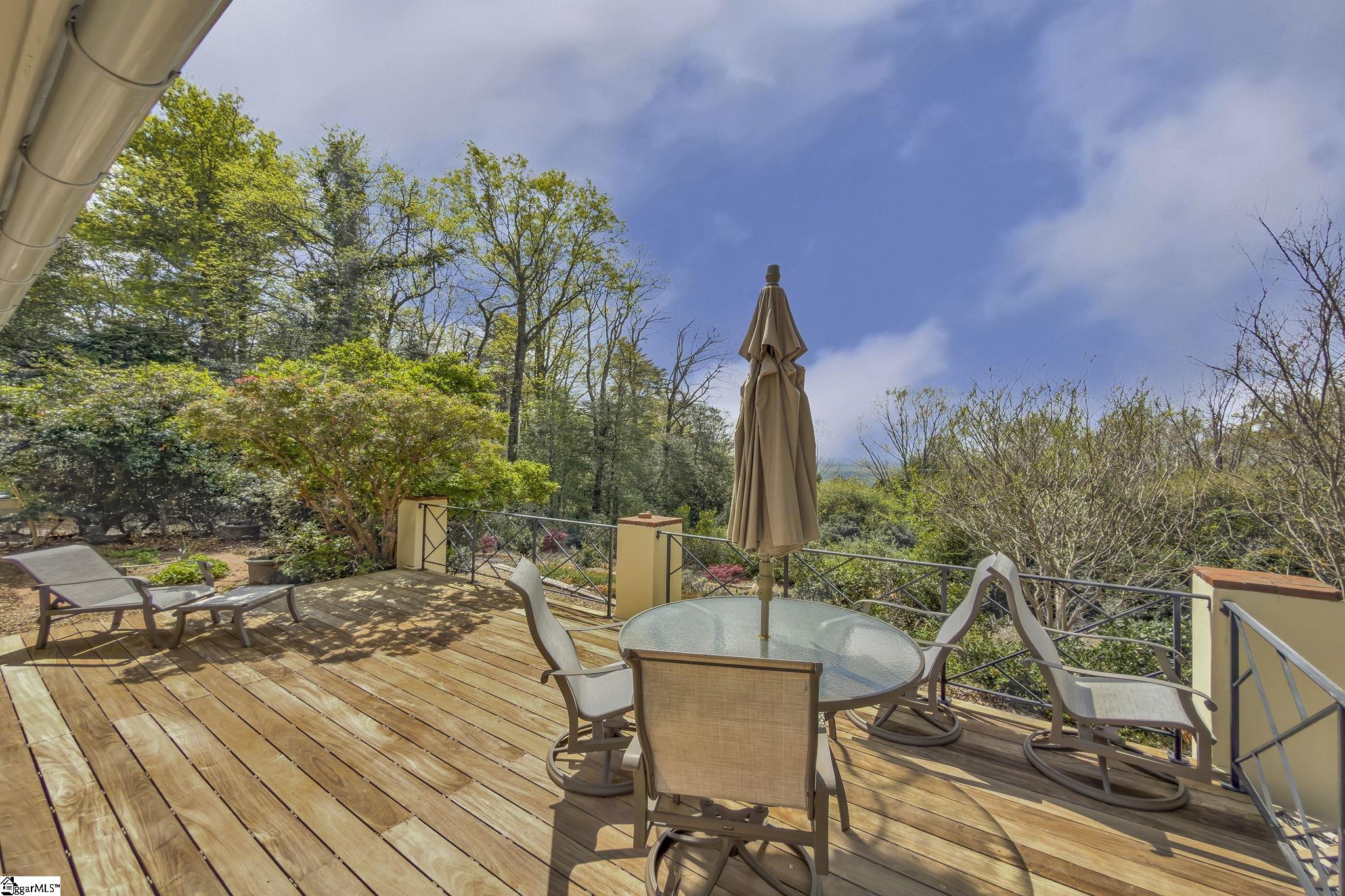 644 Altamont Road