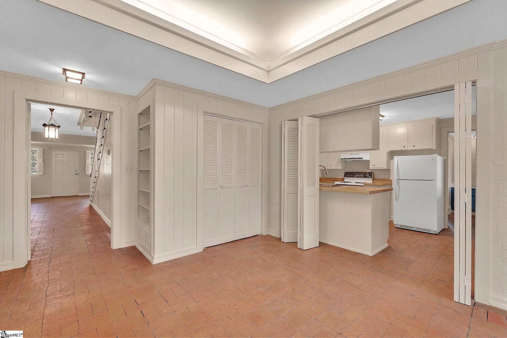 644 Altamont Road