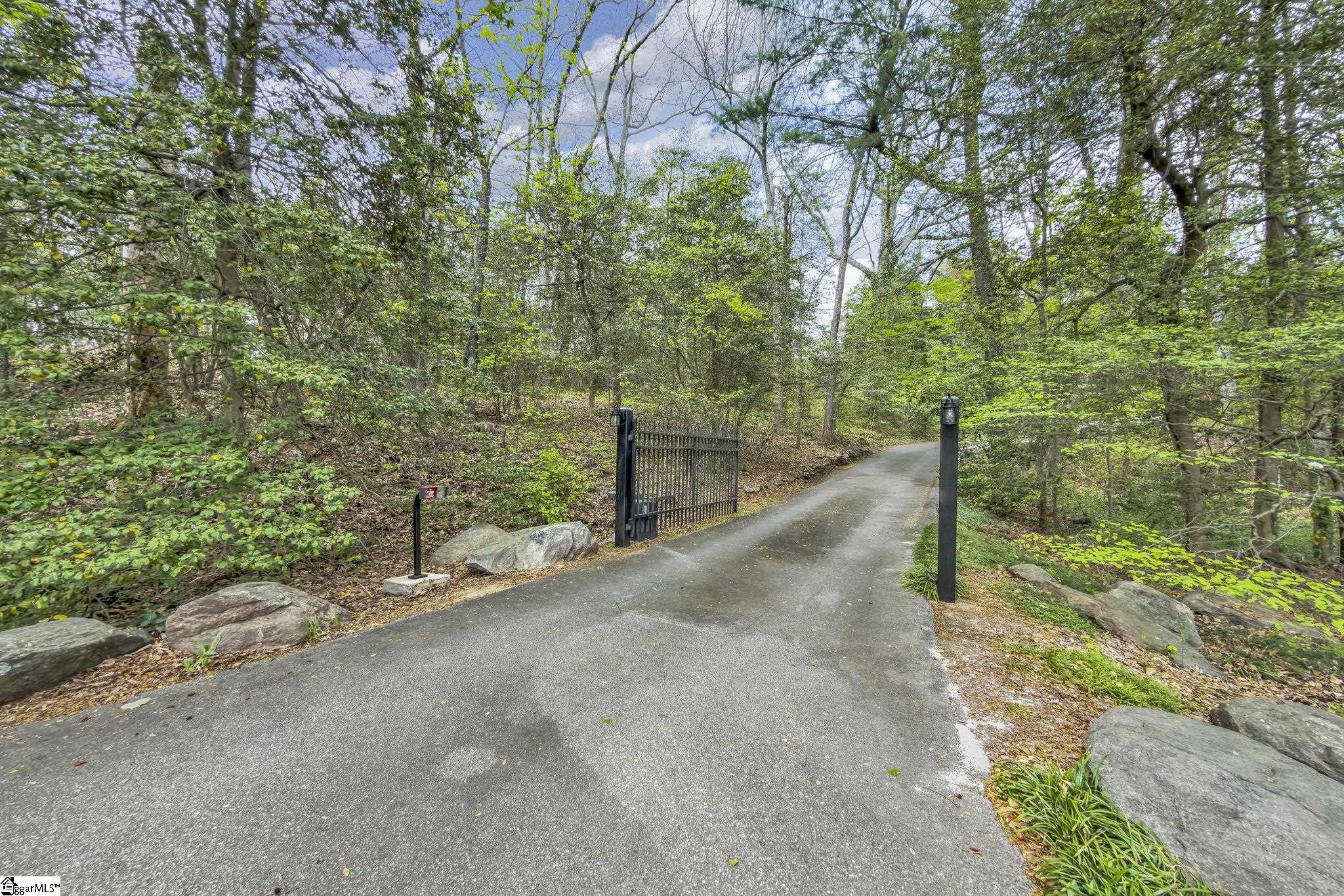 644 Altamont Road