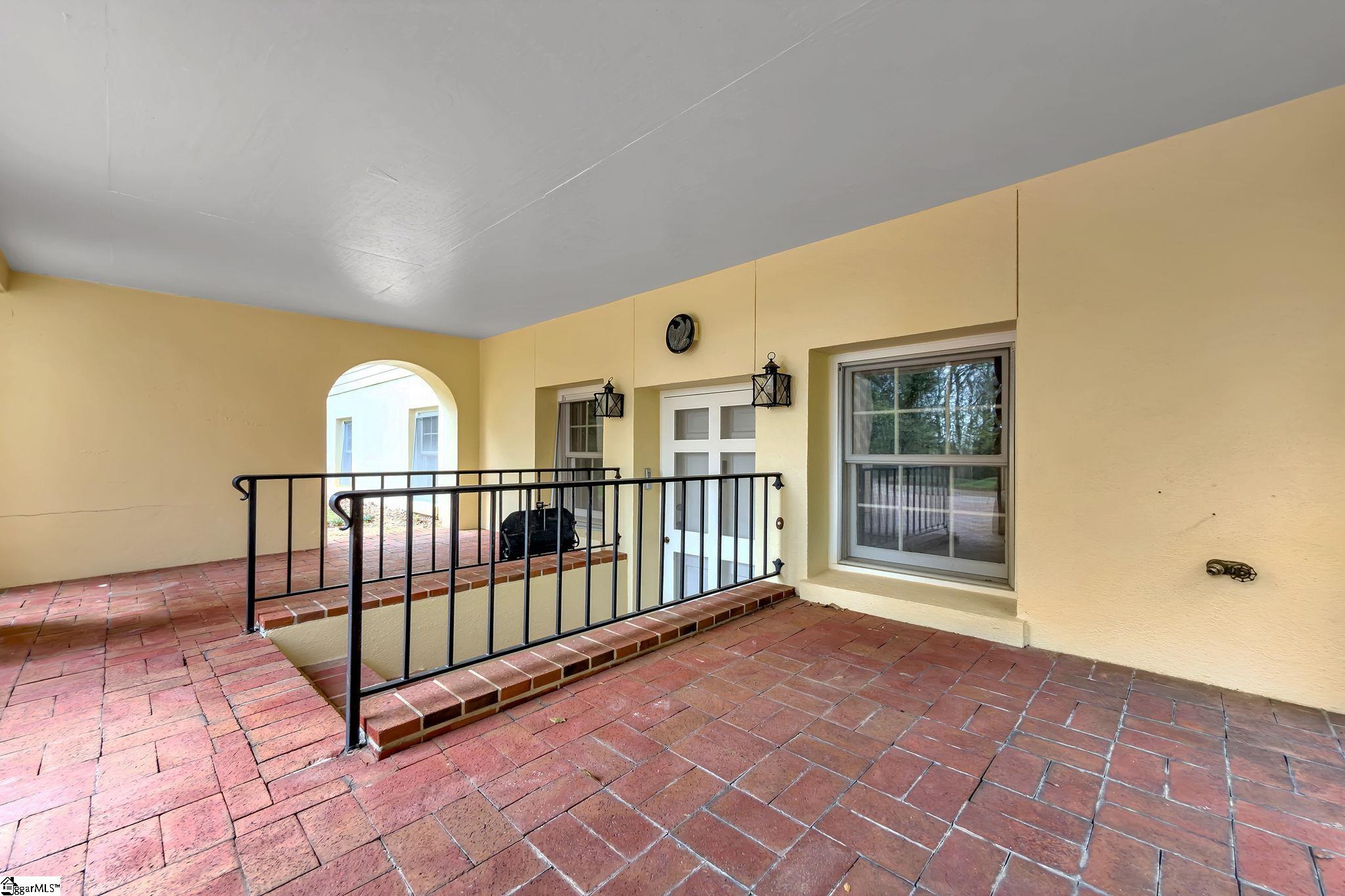 644 Altamont Road