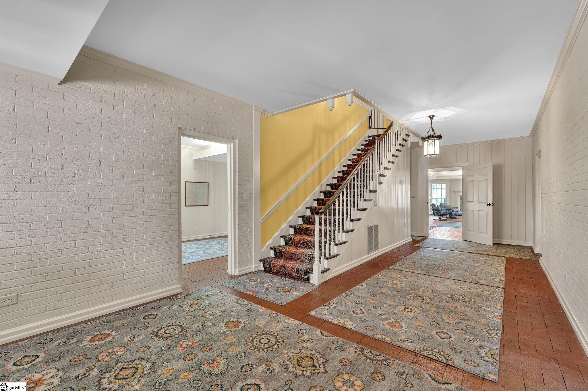 644 Altamont Road