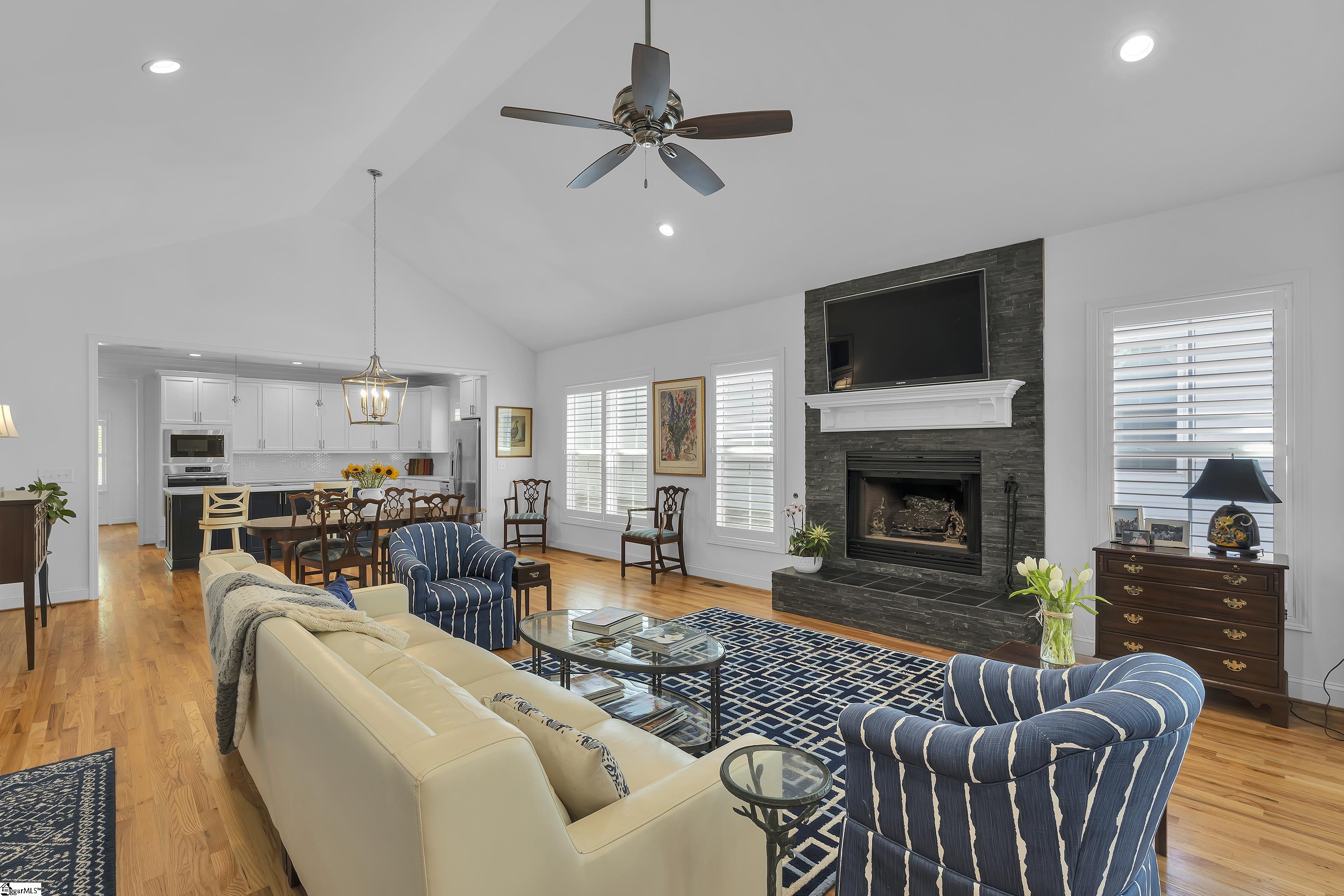 23 Highcroft Court