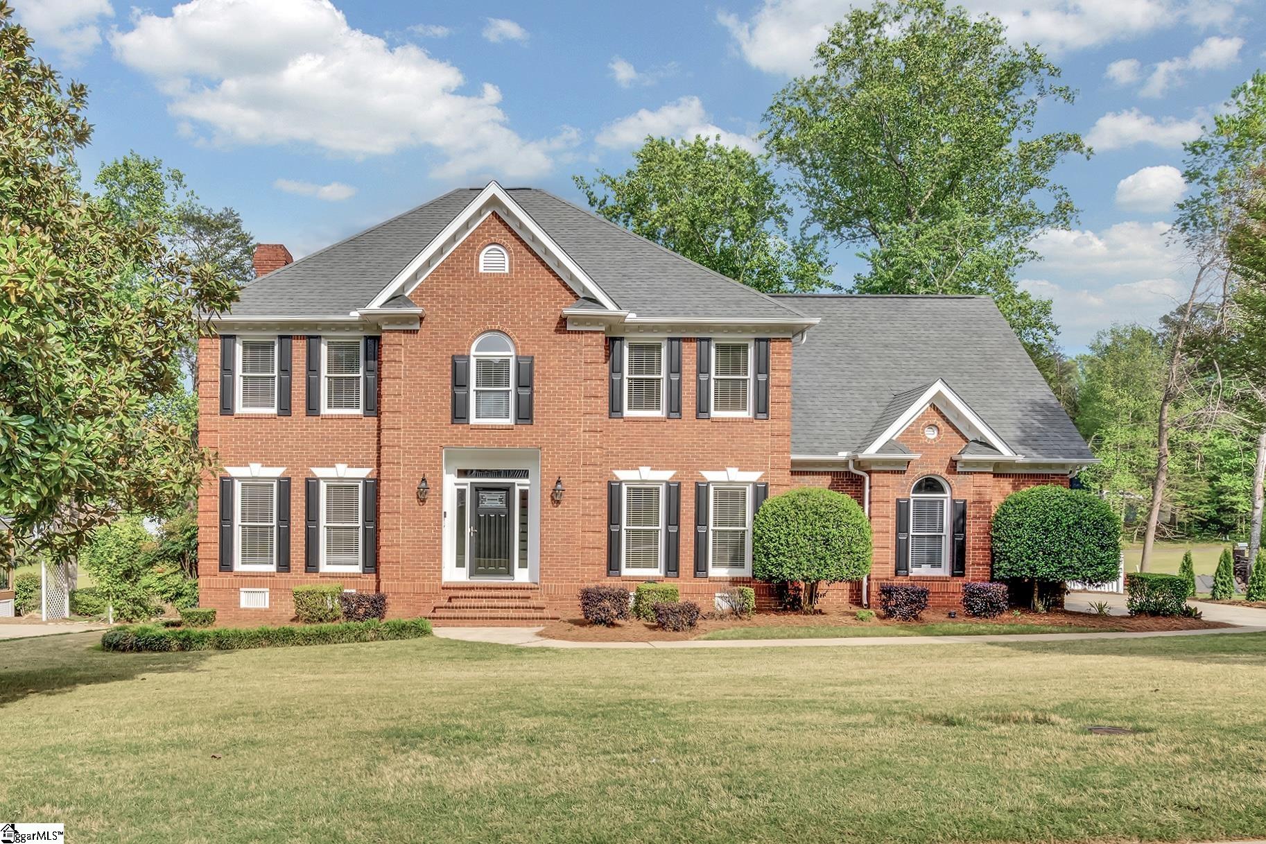 210 Ledgewood Way
