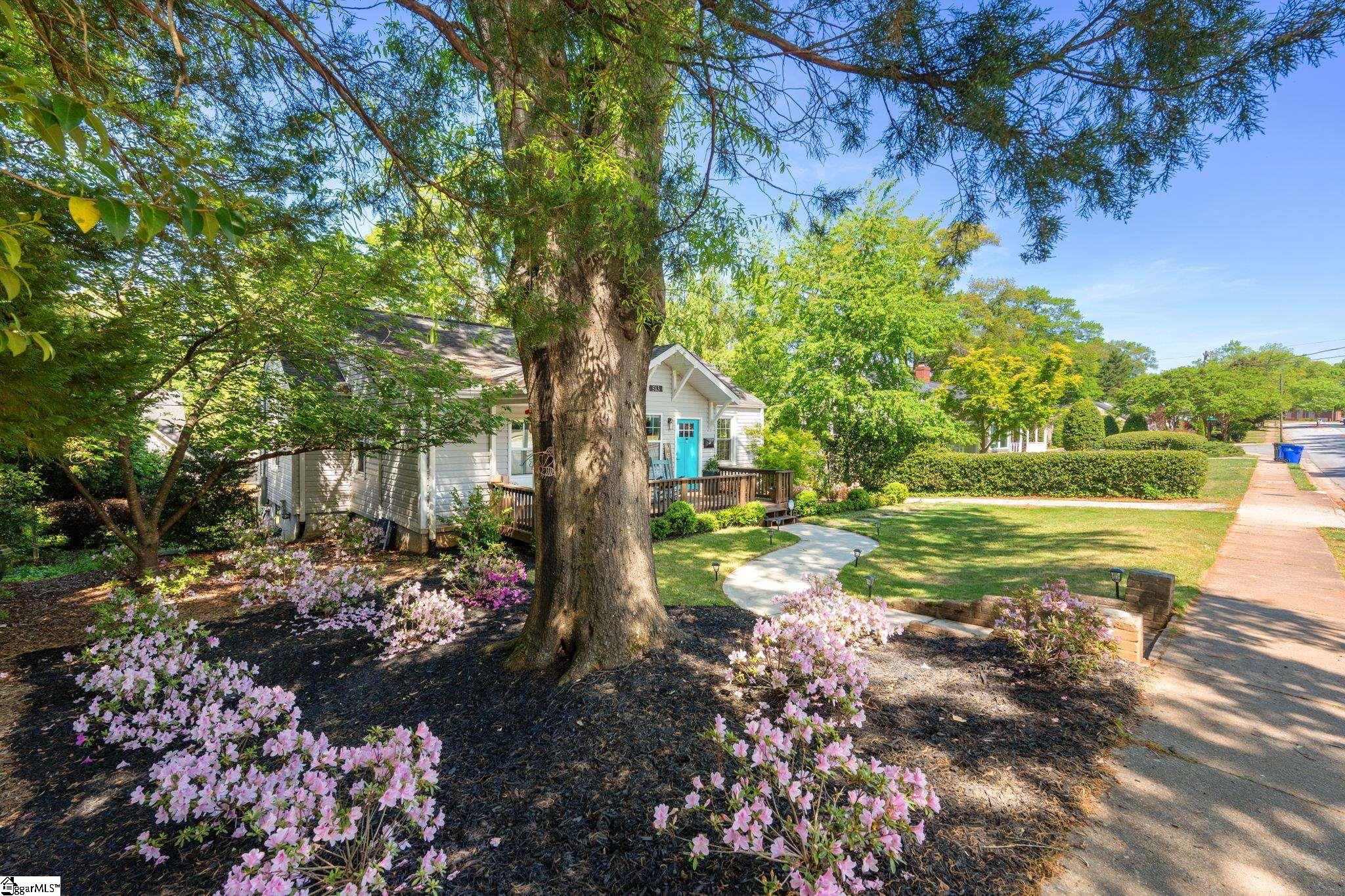 513 Summit Drive