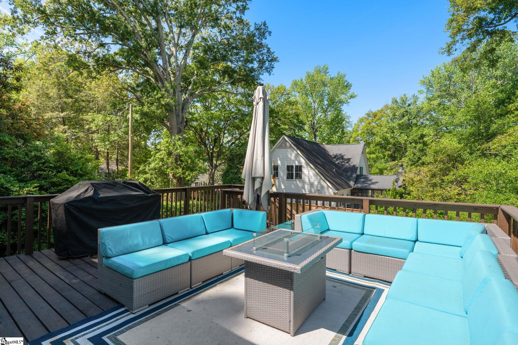 513 Summit Drive