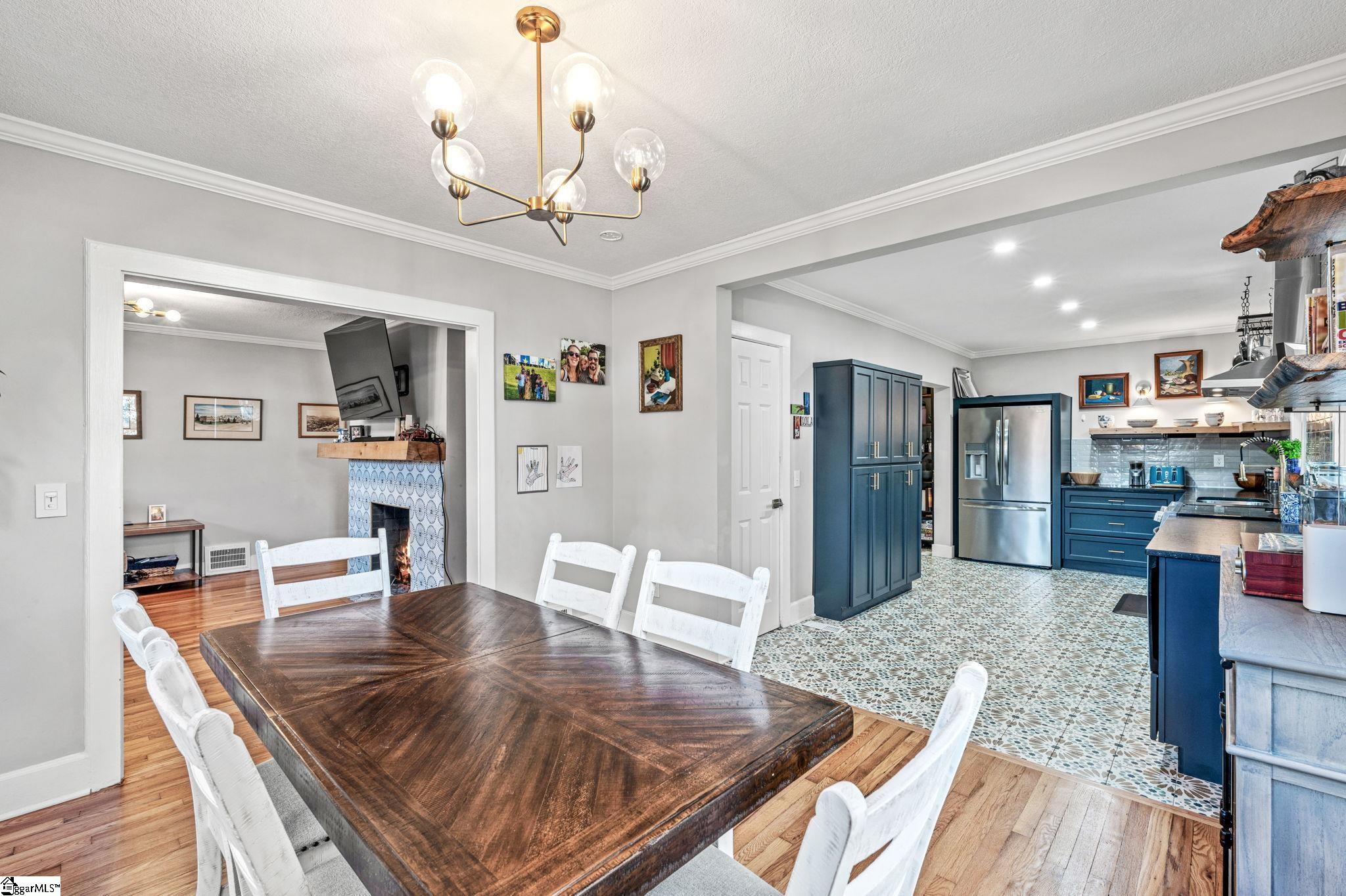 513 Summit Drive