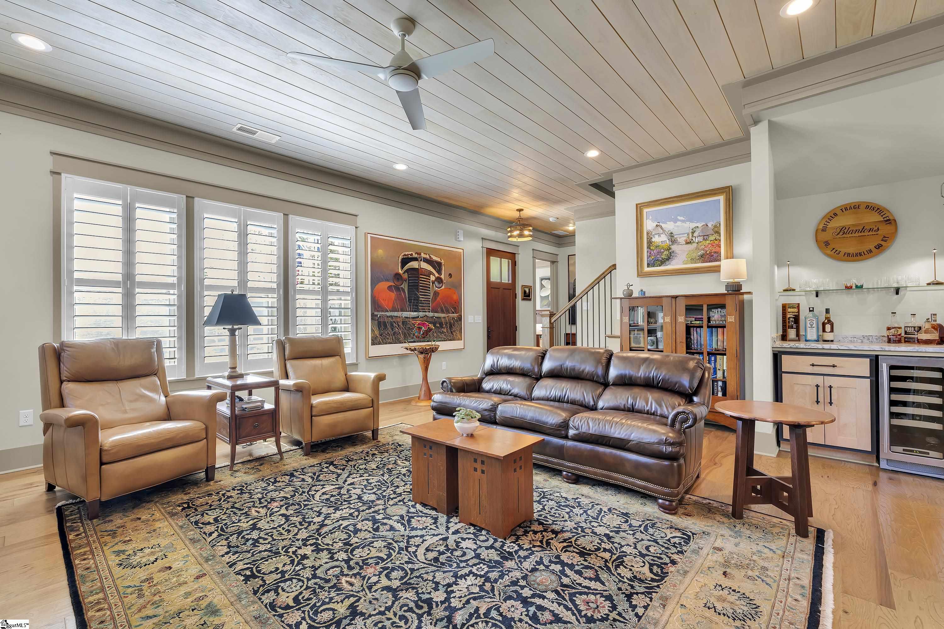 14 Adulas Drive
