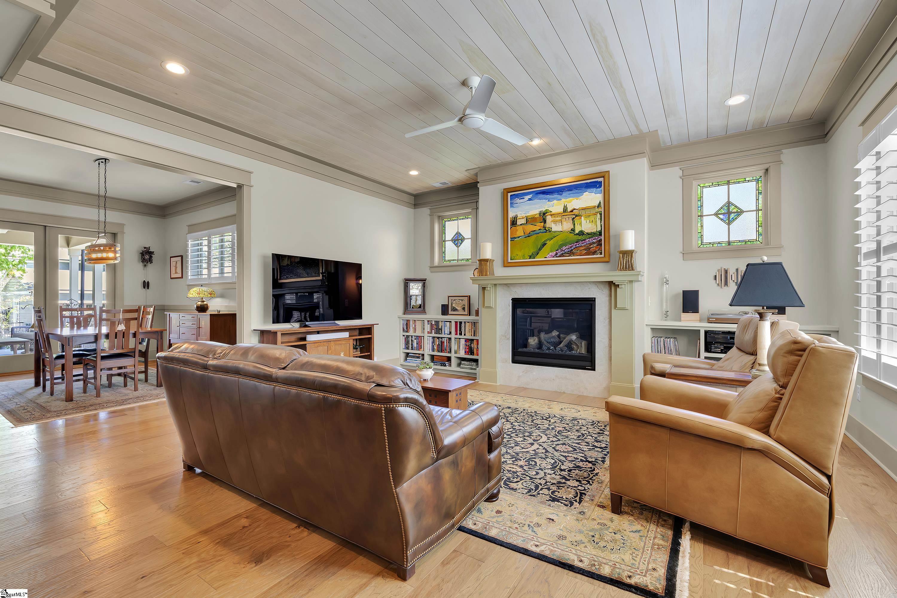 14 Adulas Drive