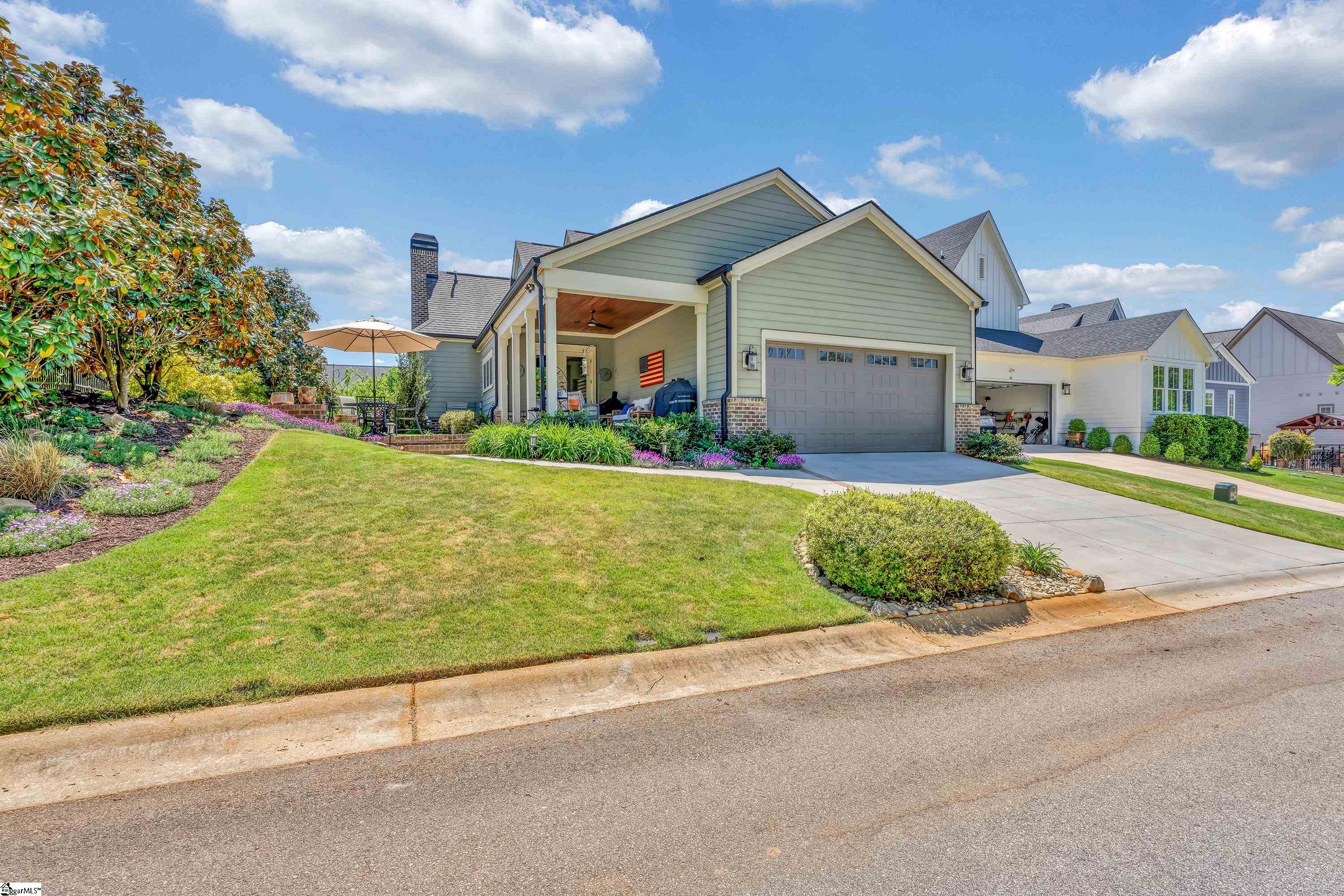 14 Adulas Drive