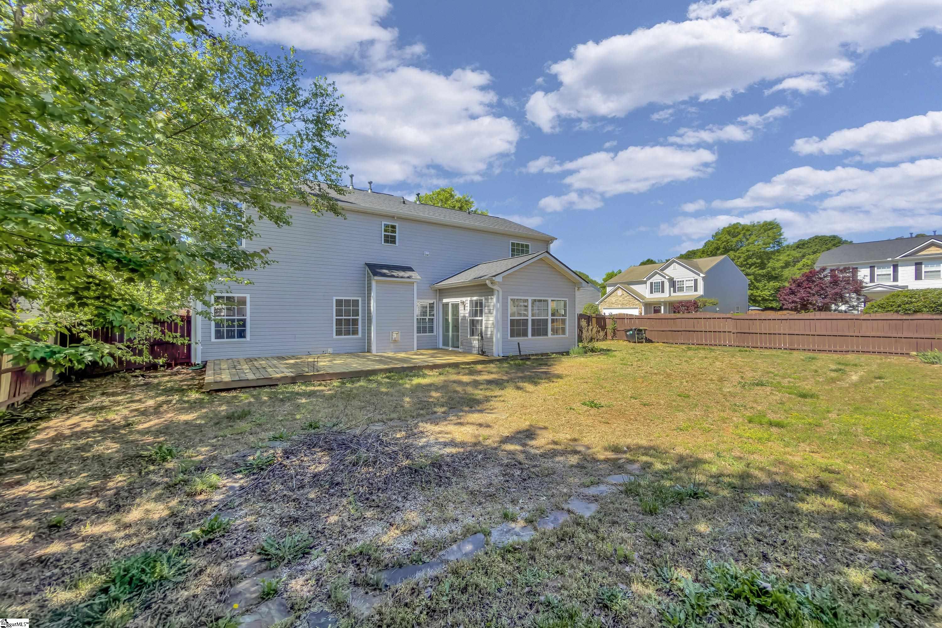1 Meadowrise Lane