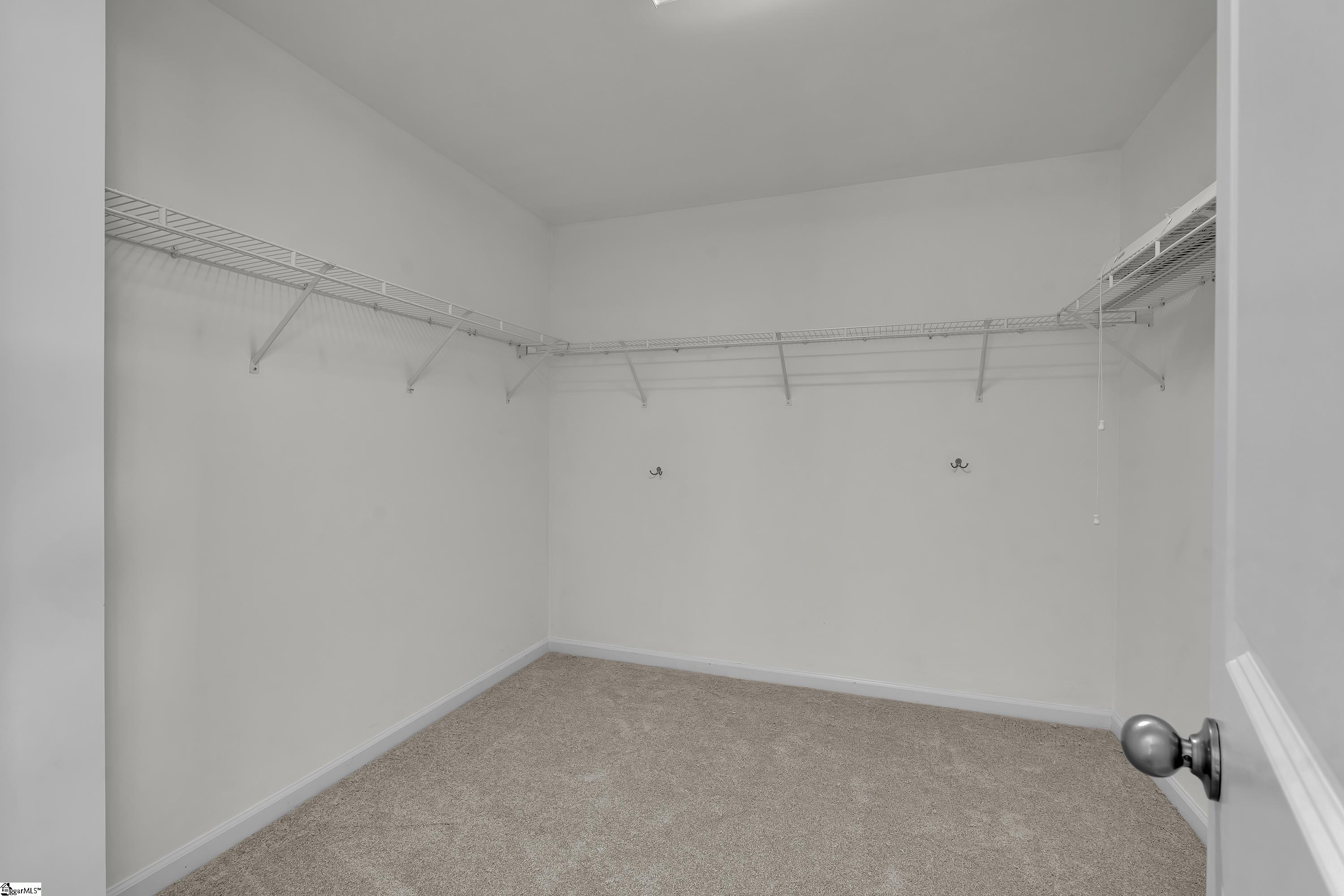 1 Meadowrise Lane