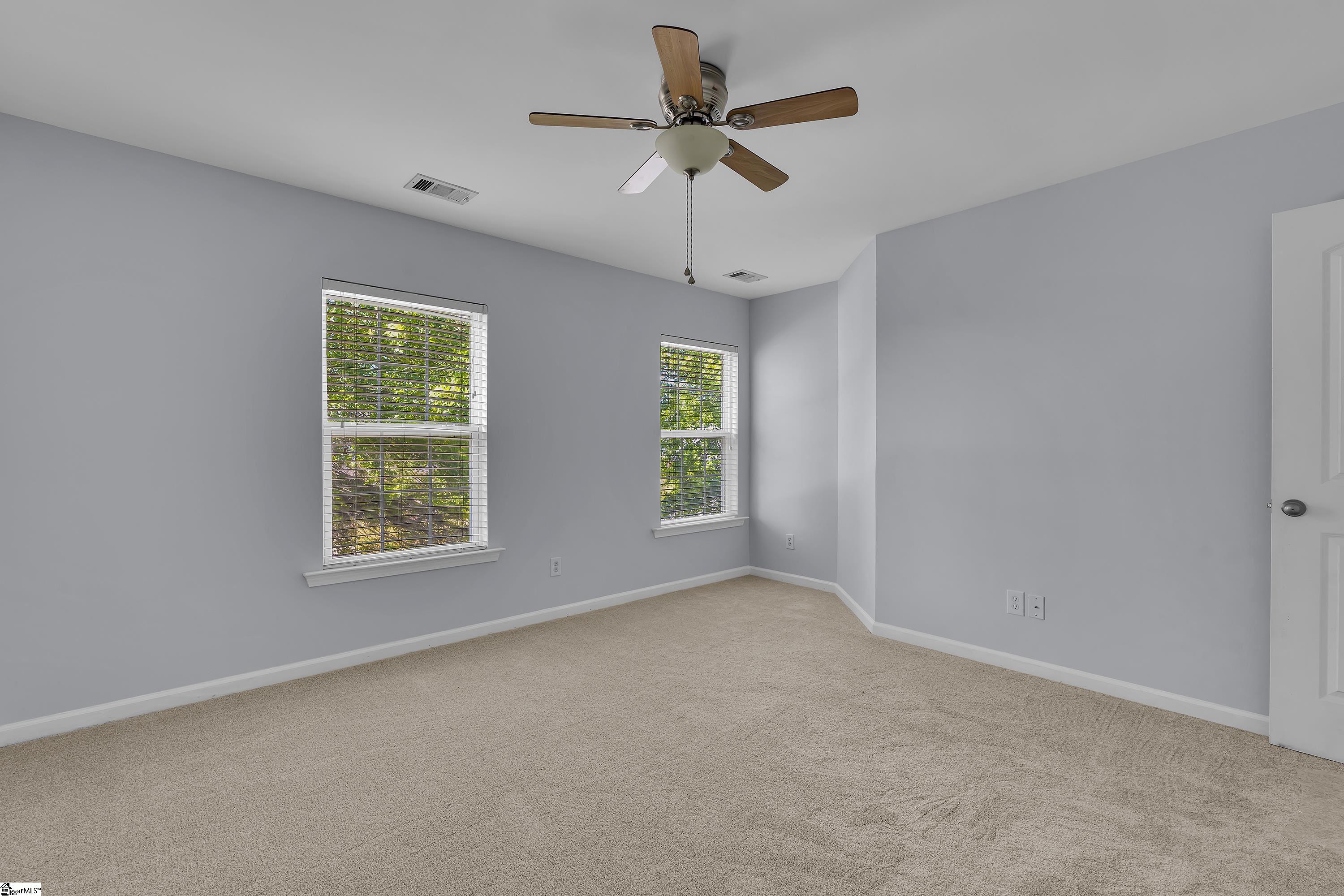1 Meadowrise Lane