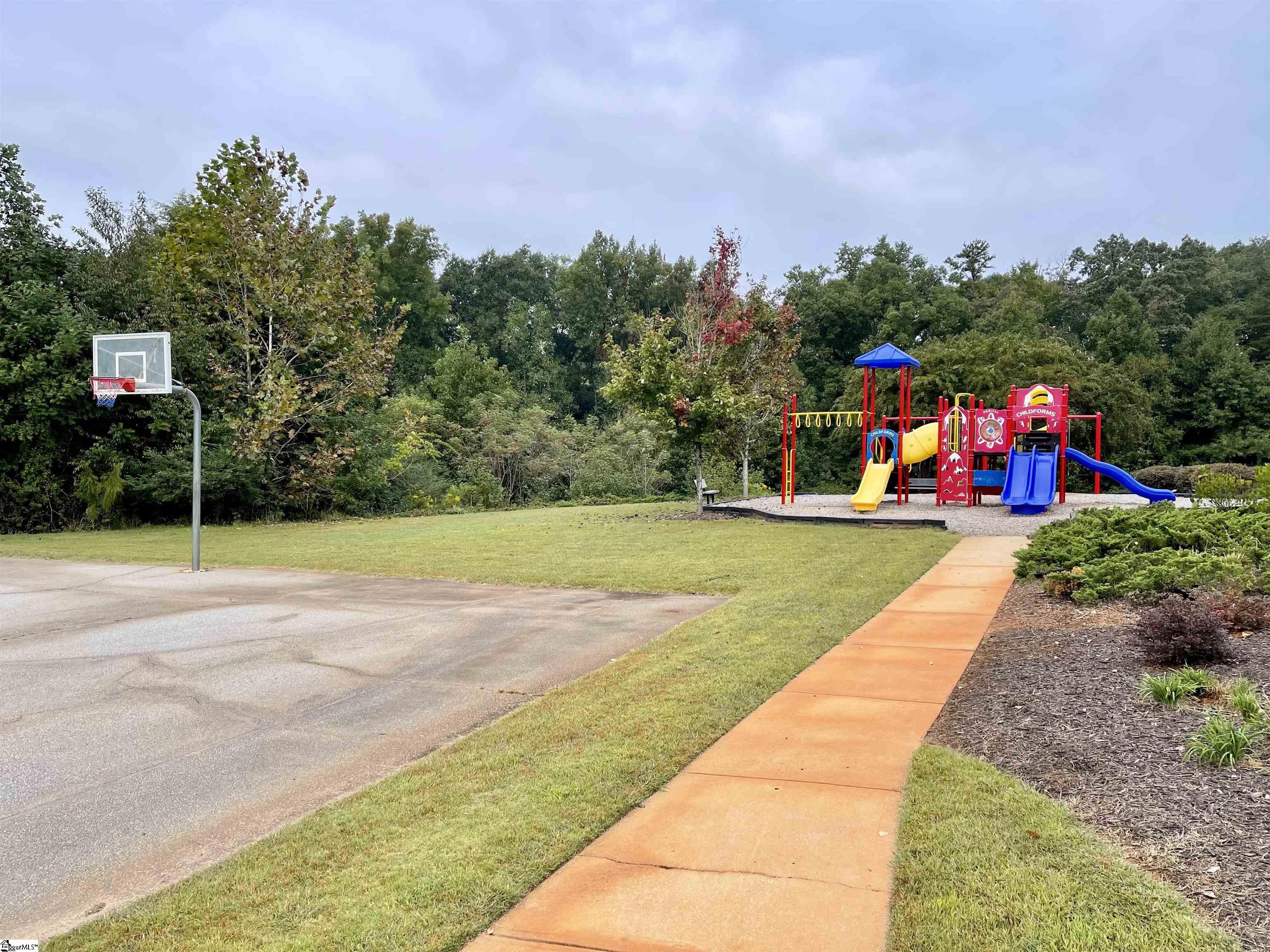 1 Meadowrise Lane