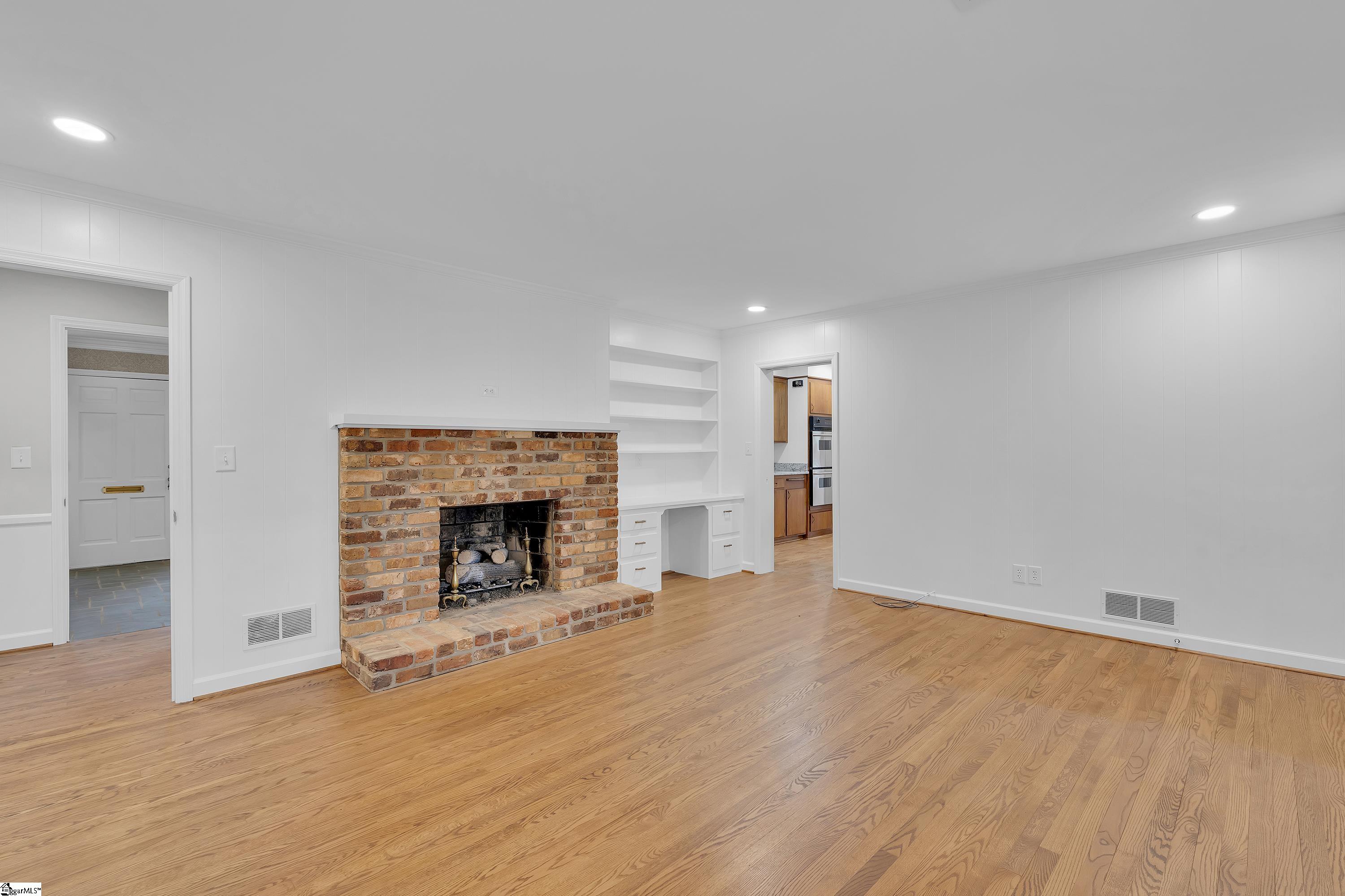 401 Southway Street