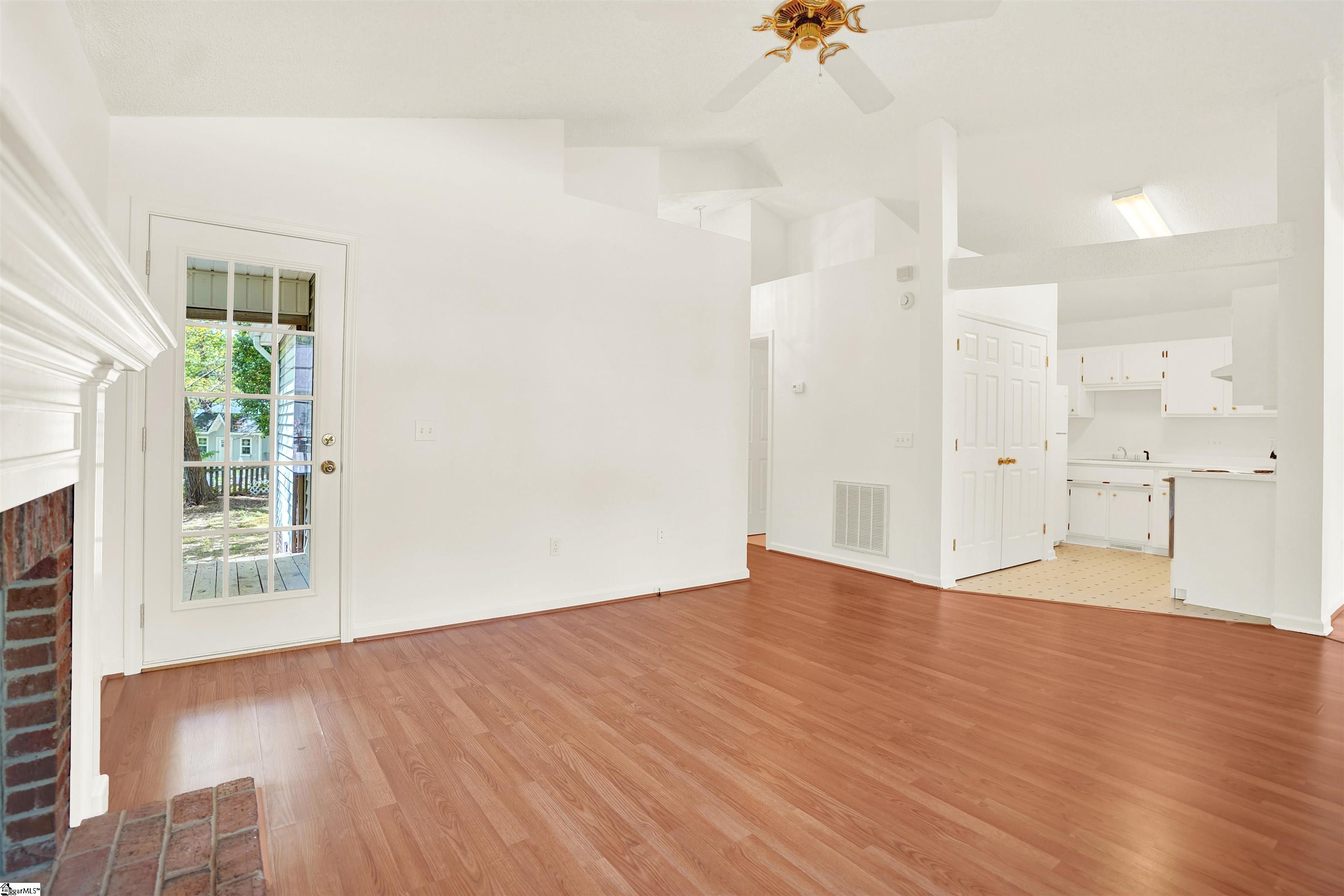 7 Glenrock Lane