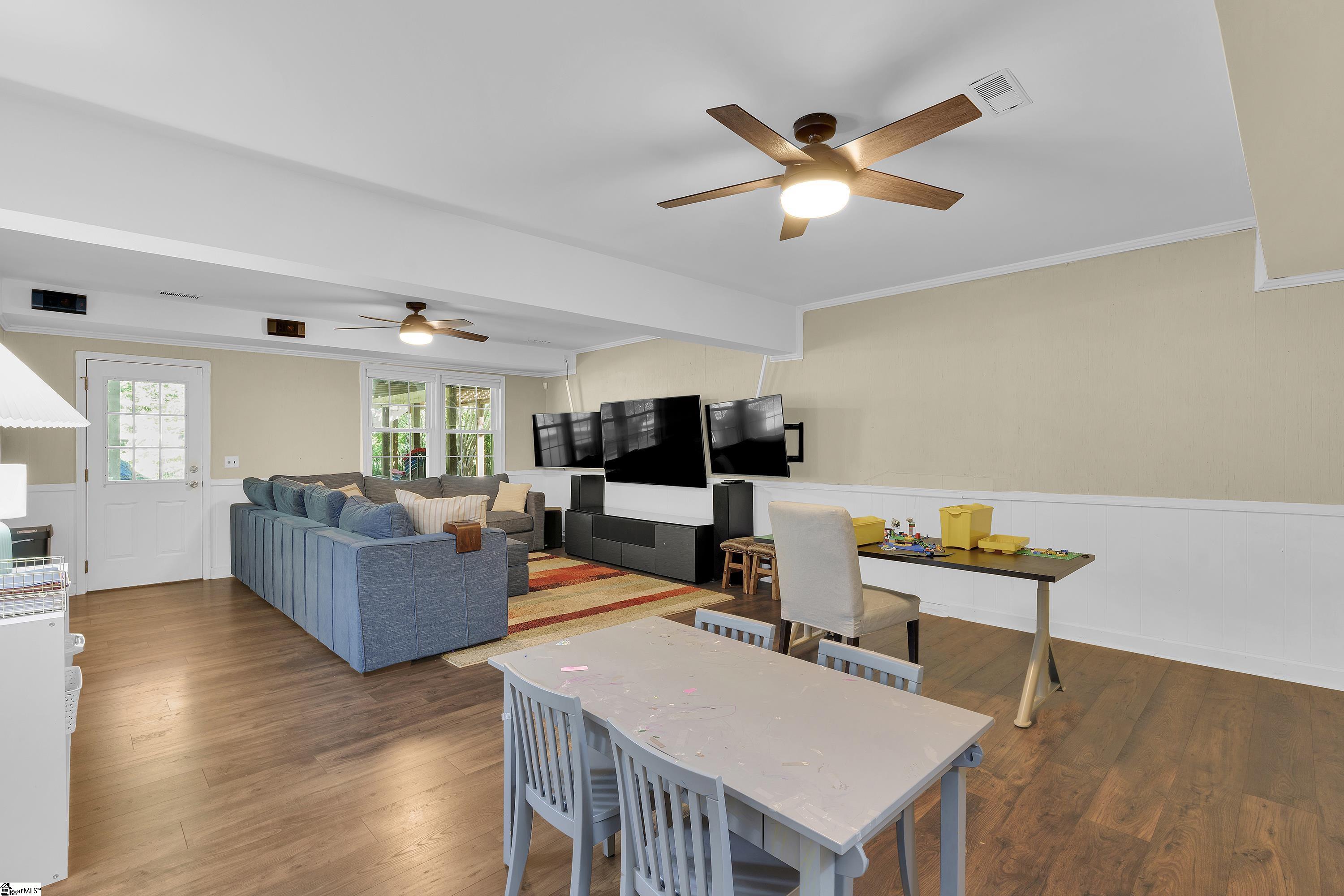 125 Woody Creek Road