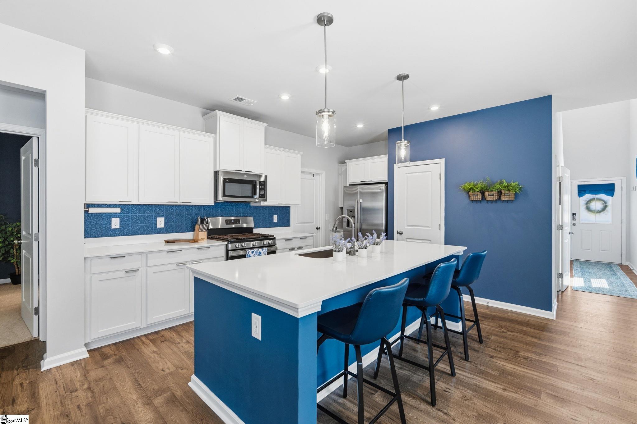 1538 Honeybee Lane