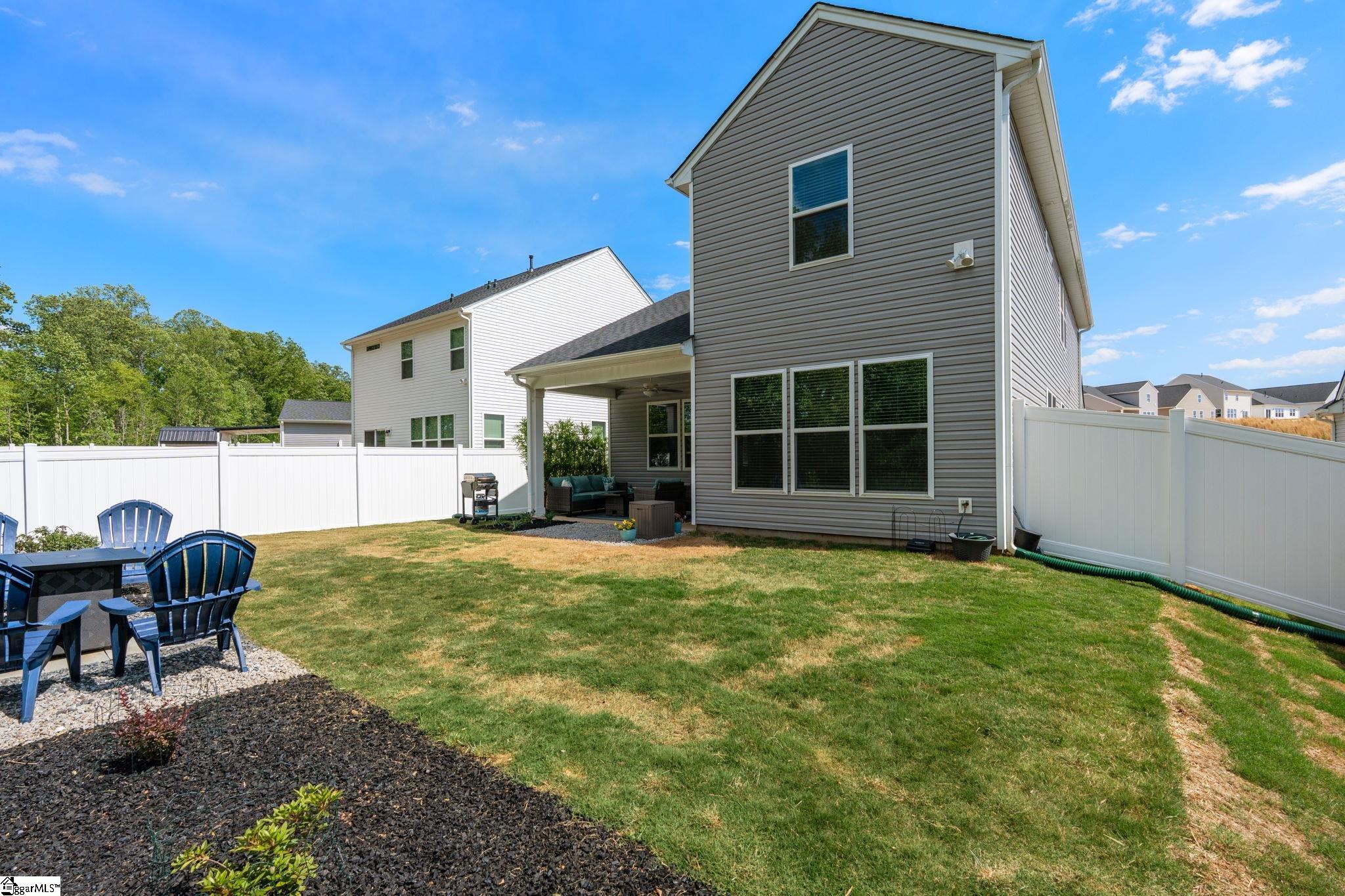 1538 Honeybee Lane