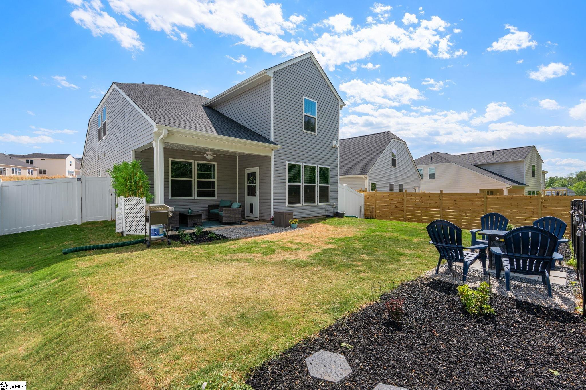 1538 Honeybee Lane