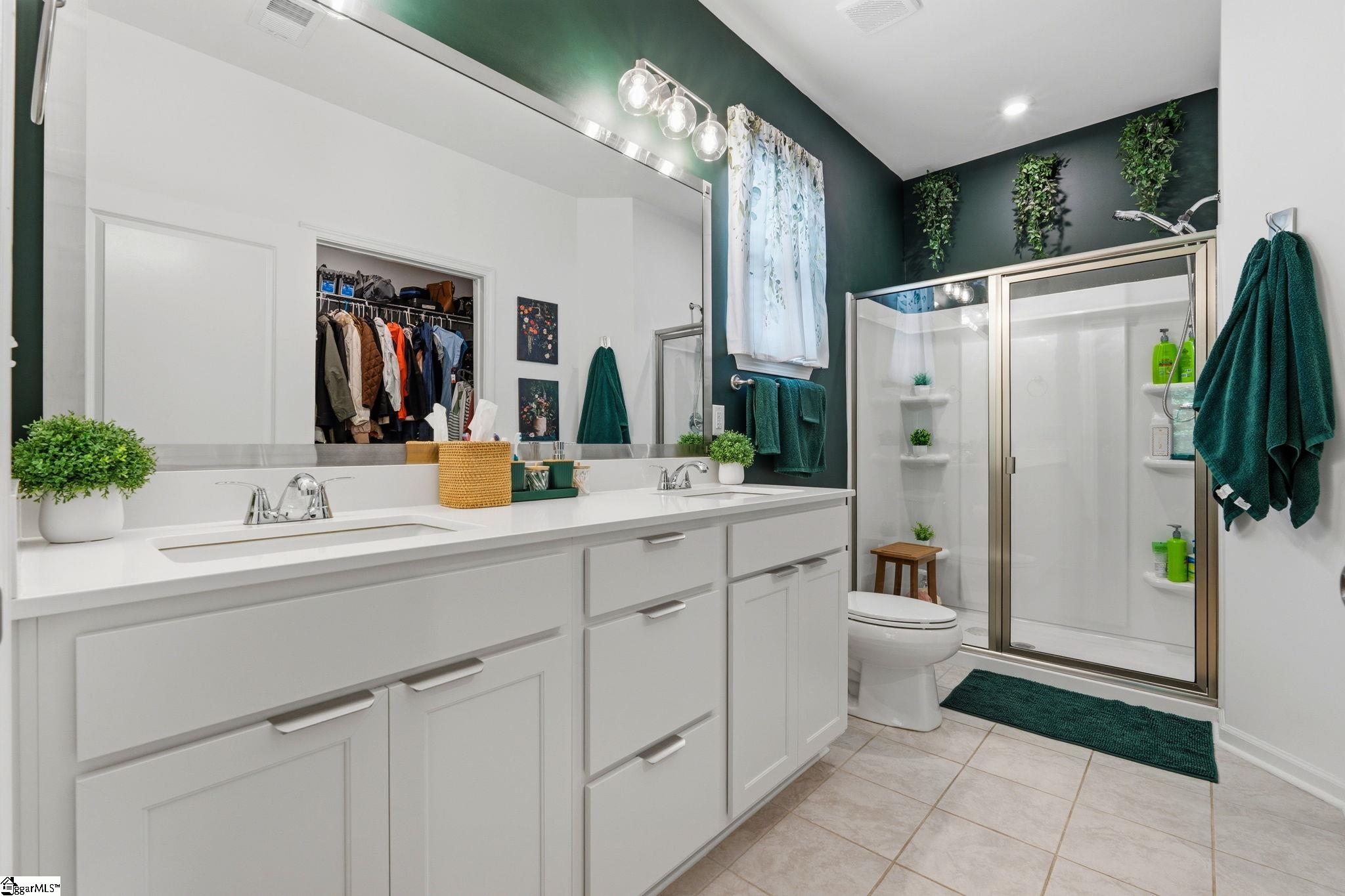 1538 Honeybee Lane