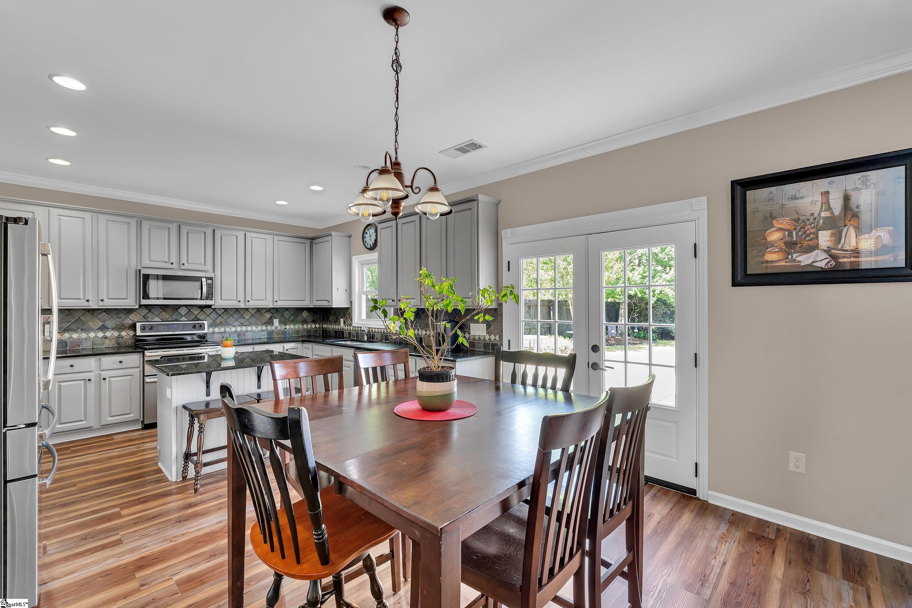 305 Saybrook Road