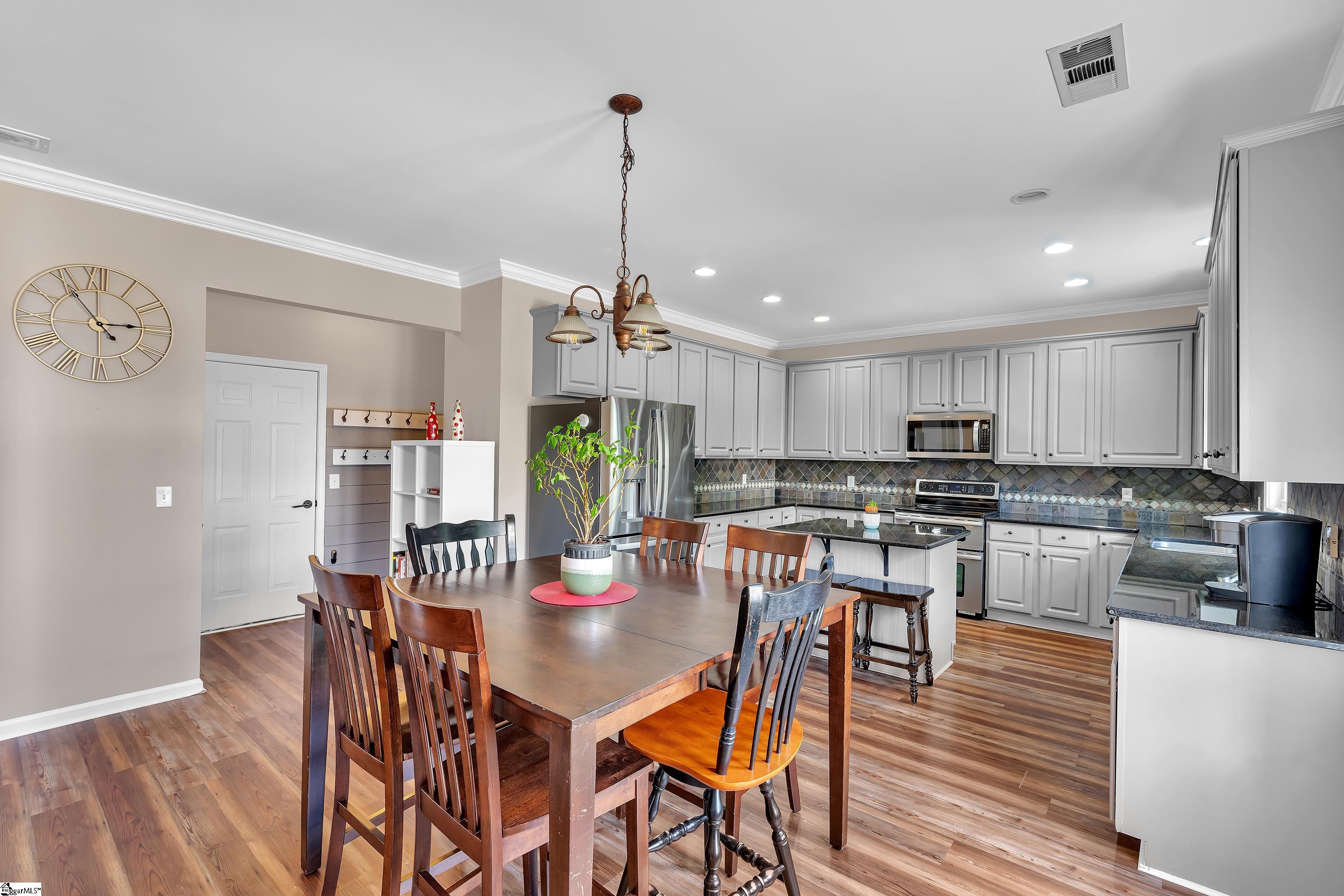 305 Saybrook Road