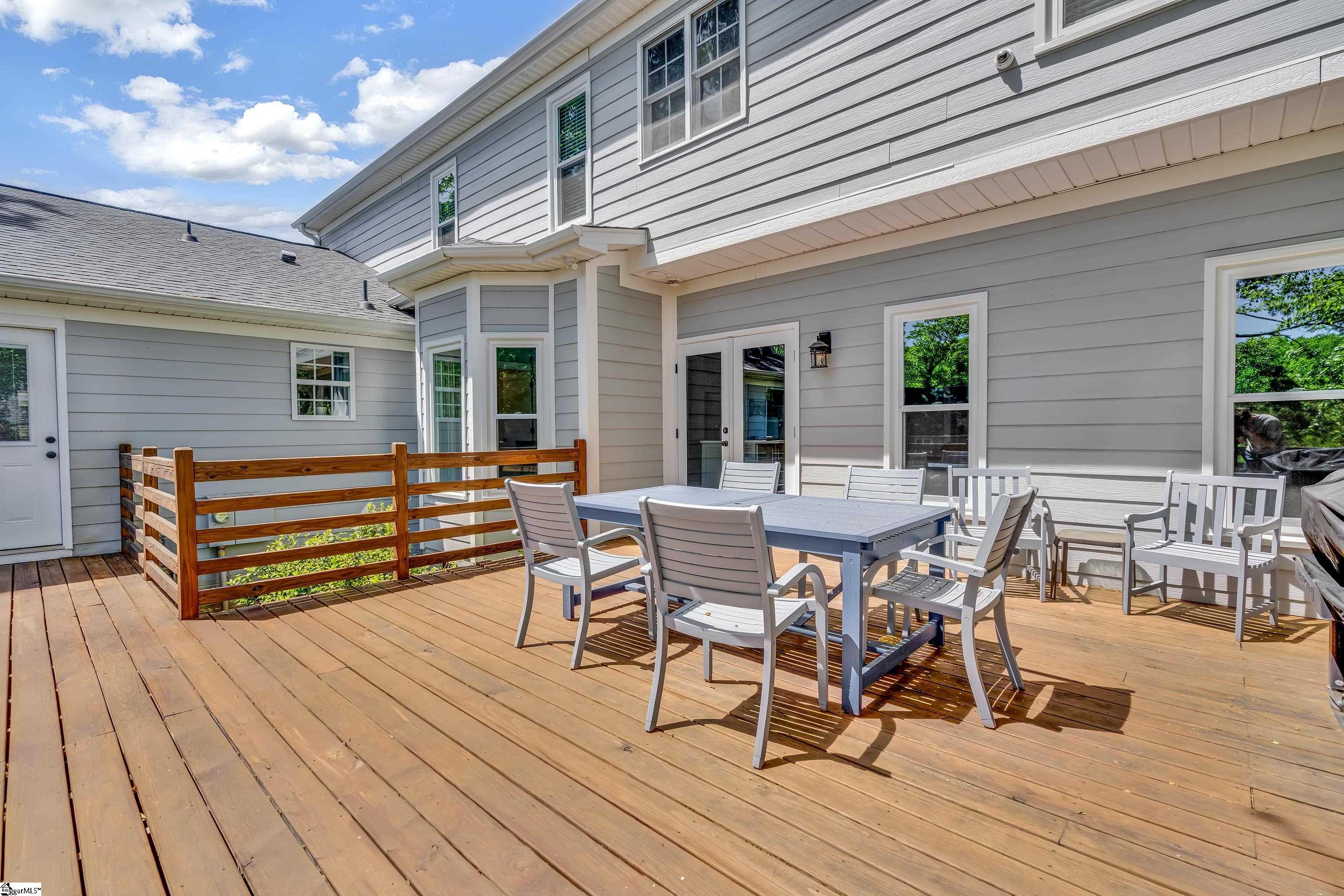 212 Sun Garden Court