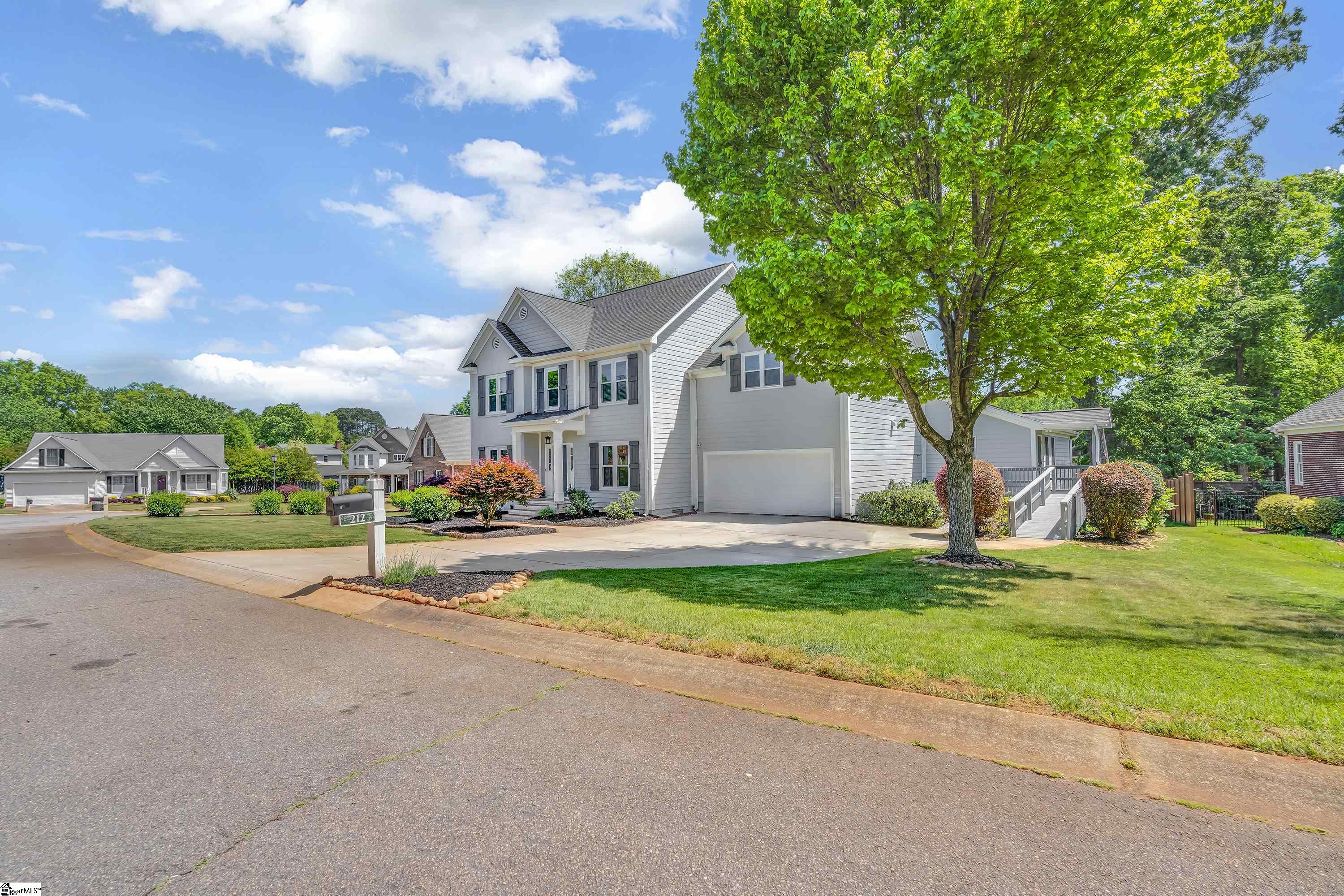 212 Sun Garden Court