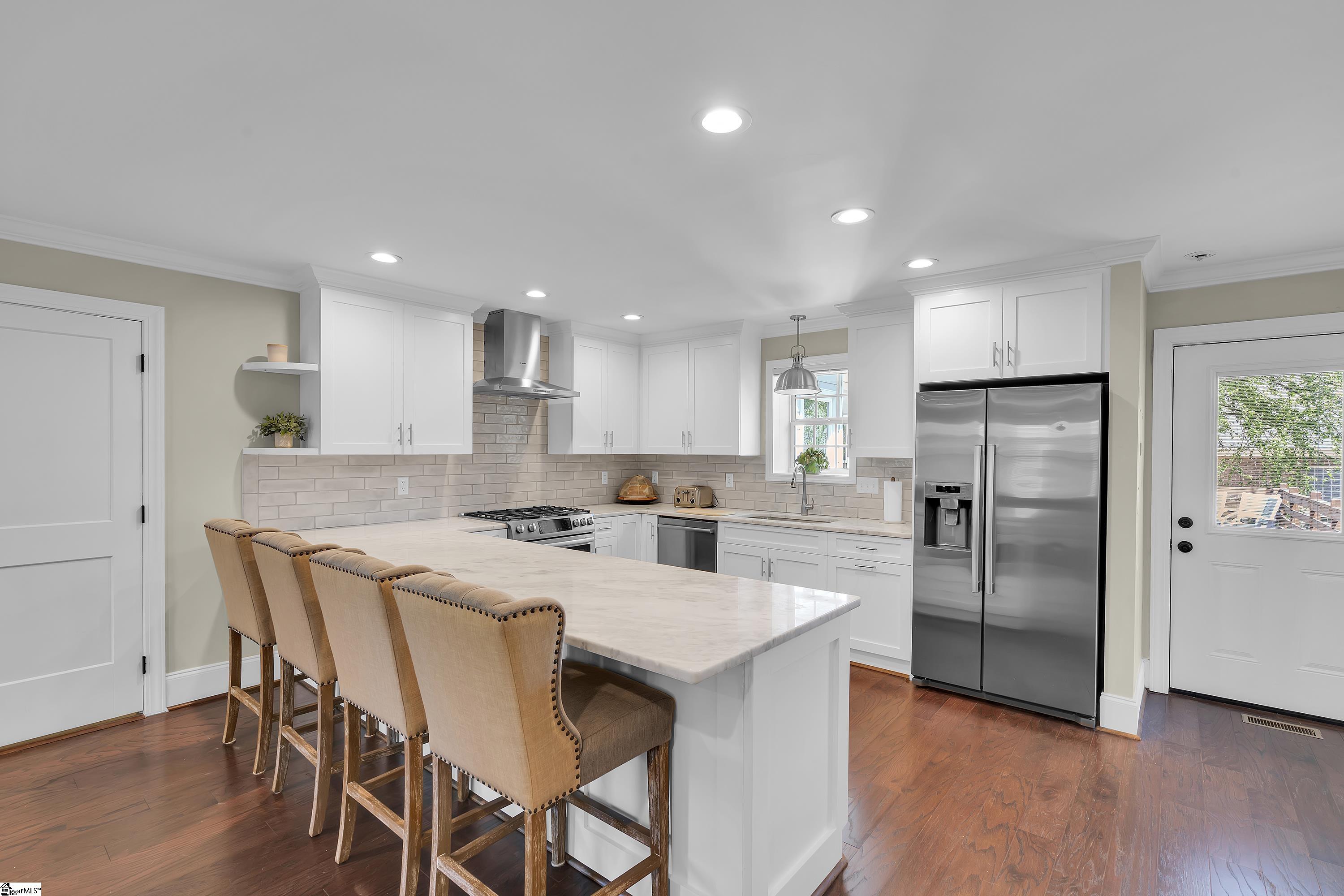 212 Sun Garden Court