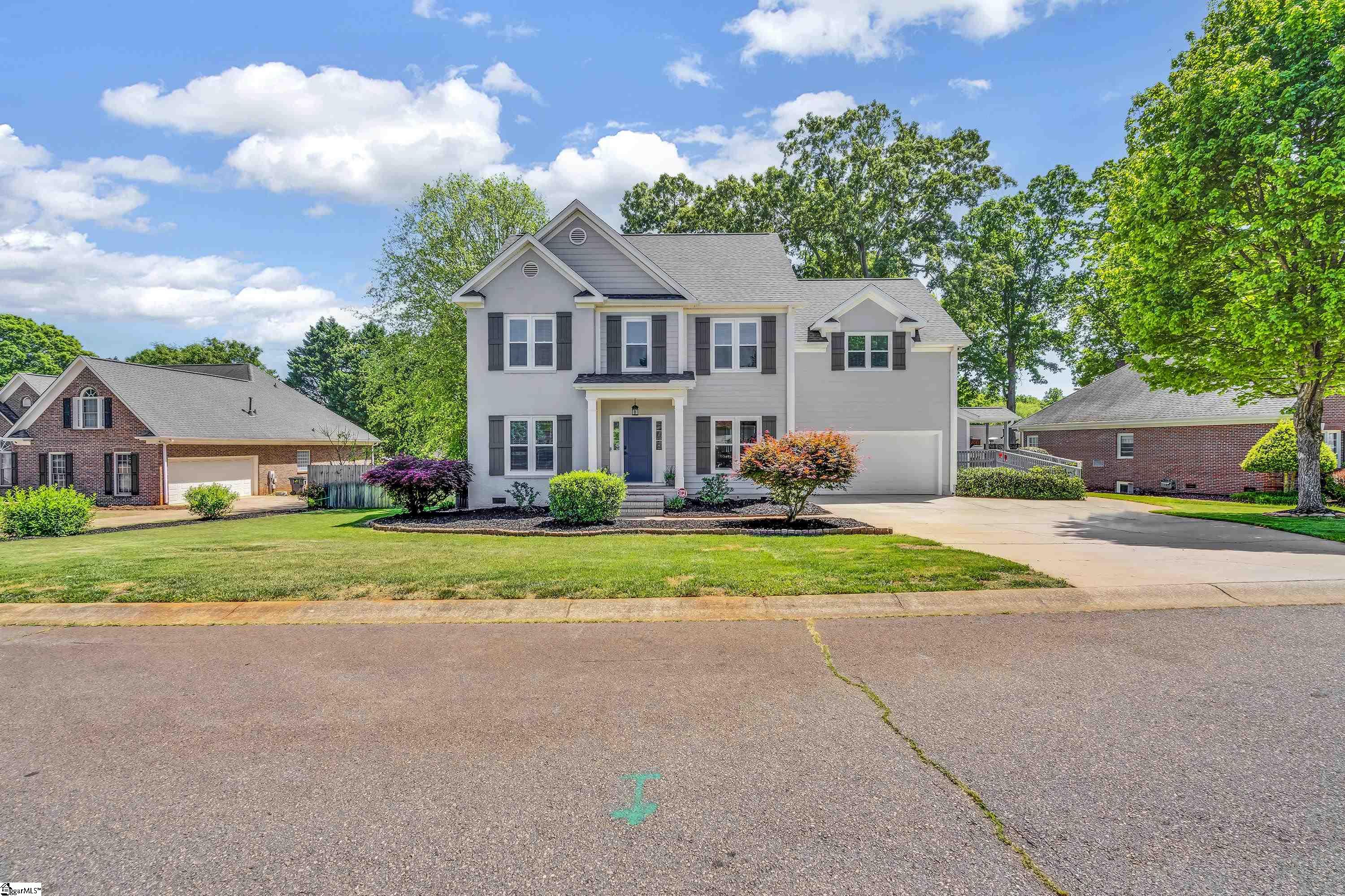 212 Sun Garden Court