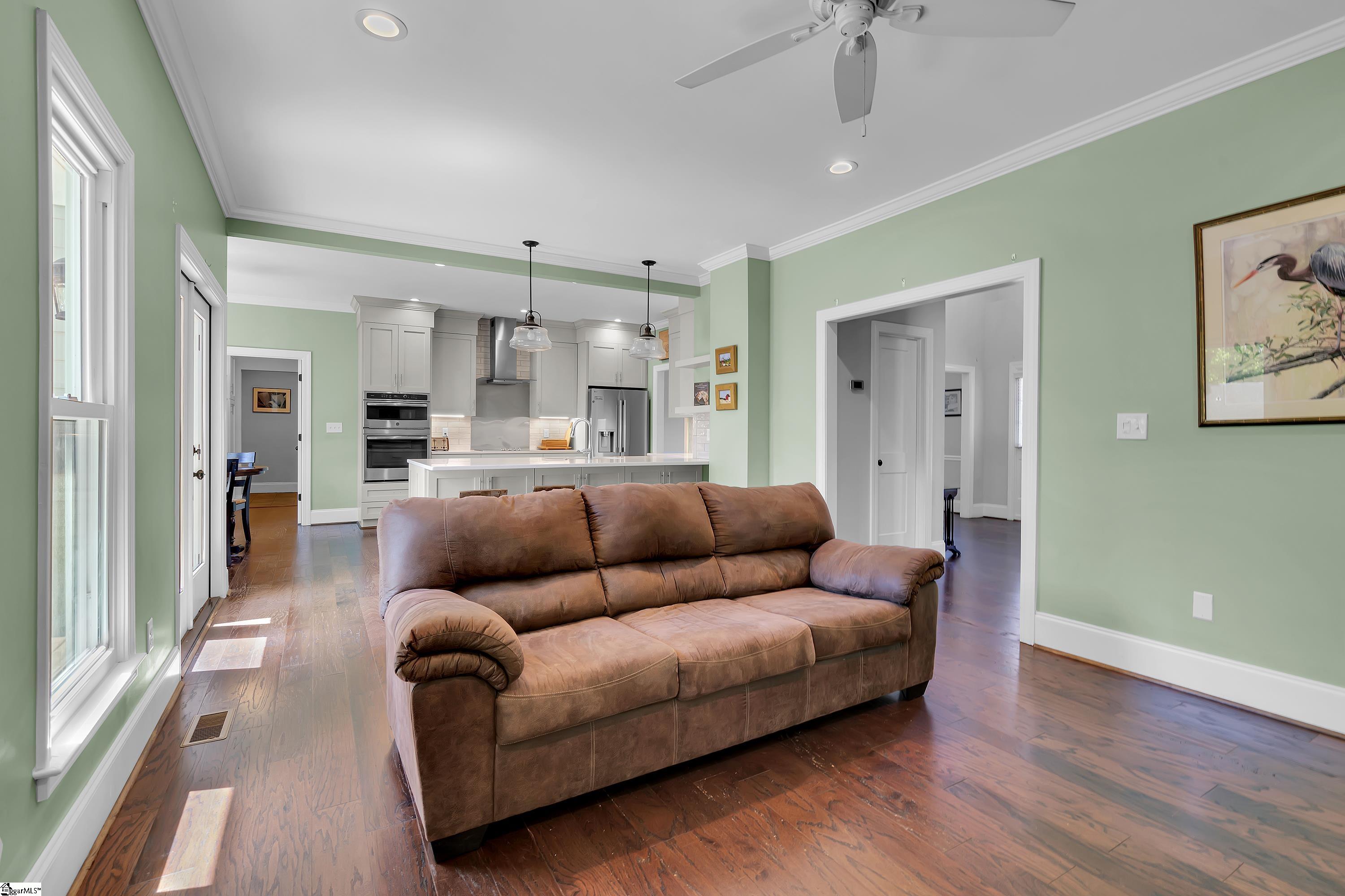 212 Sun Garden Court
