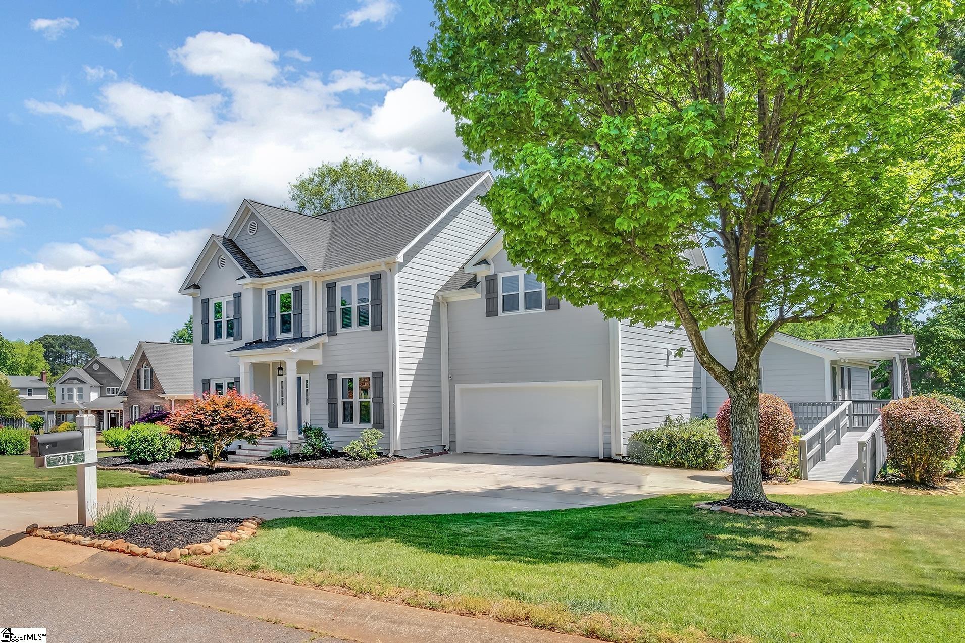 212 Sun Garden Court