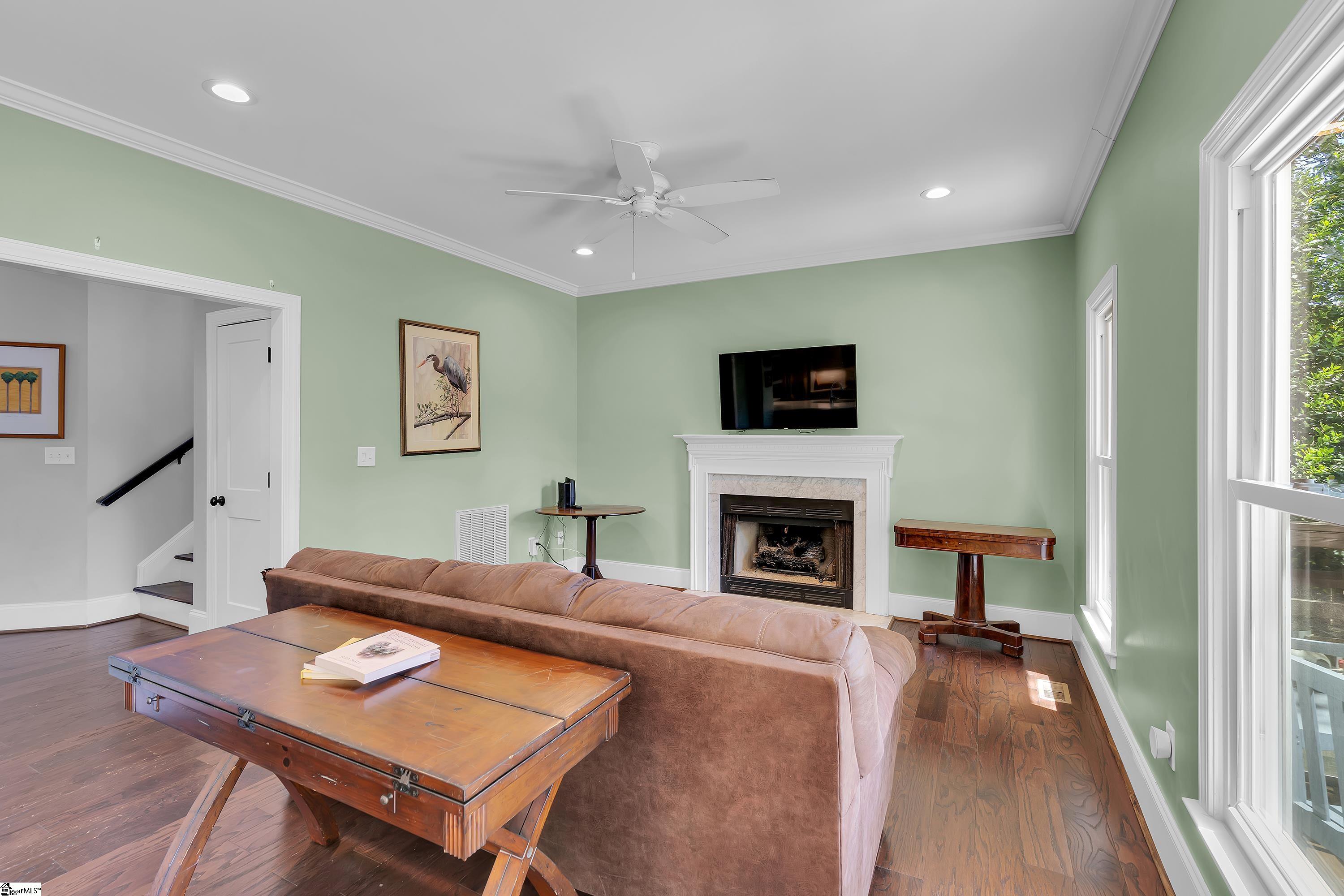 212 Sun Garden Court
