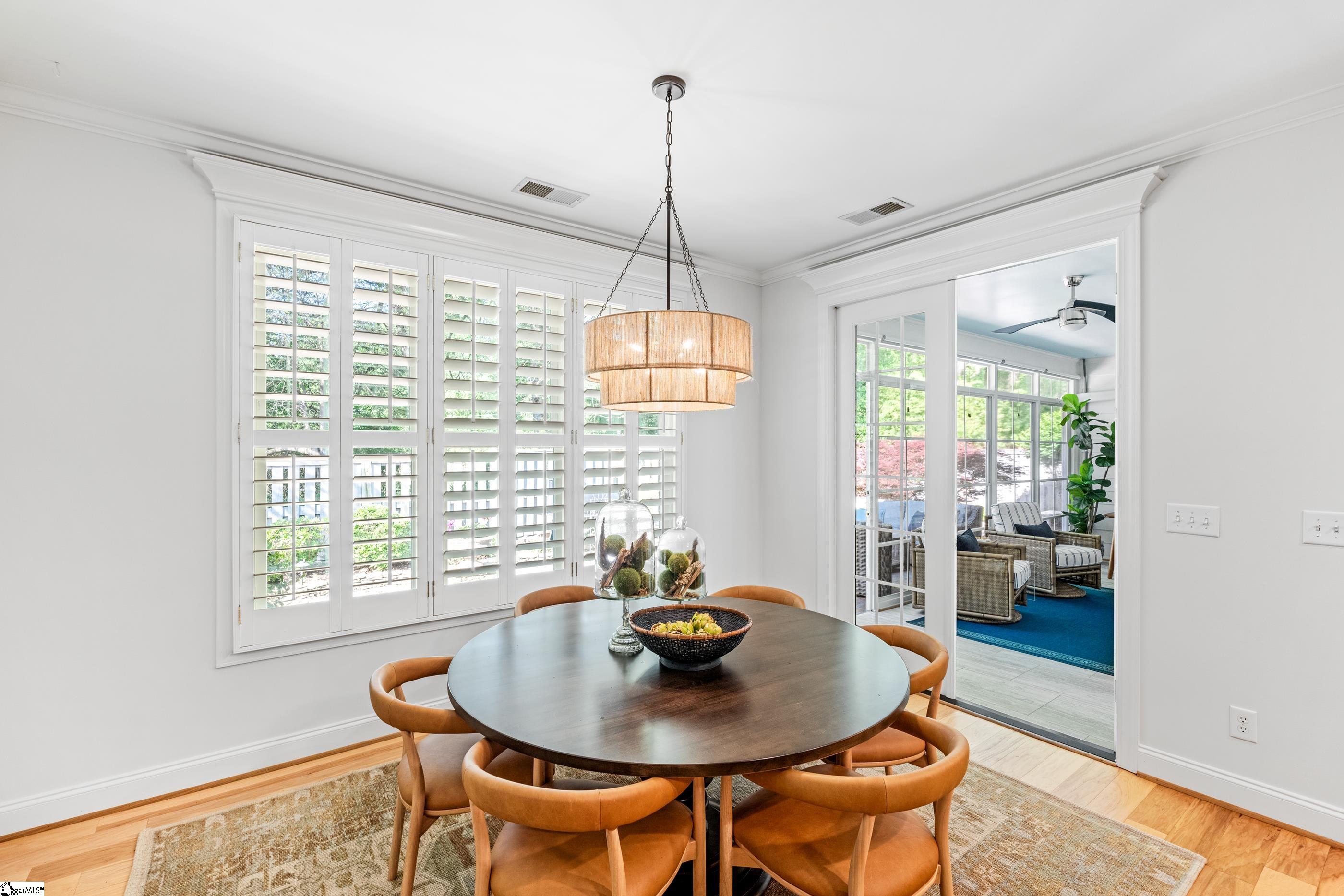 10 Wineberry Way
