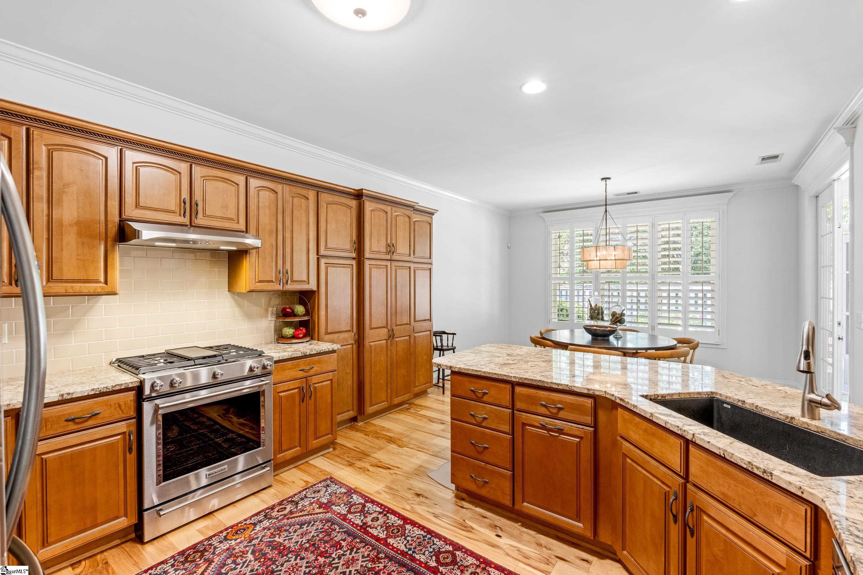 10 Wineberry Way