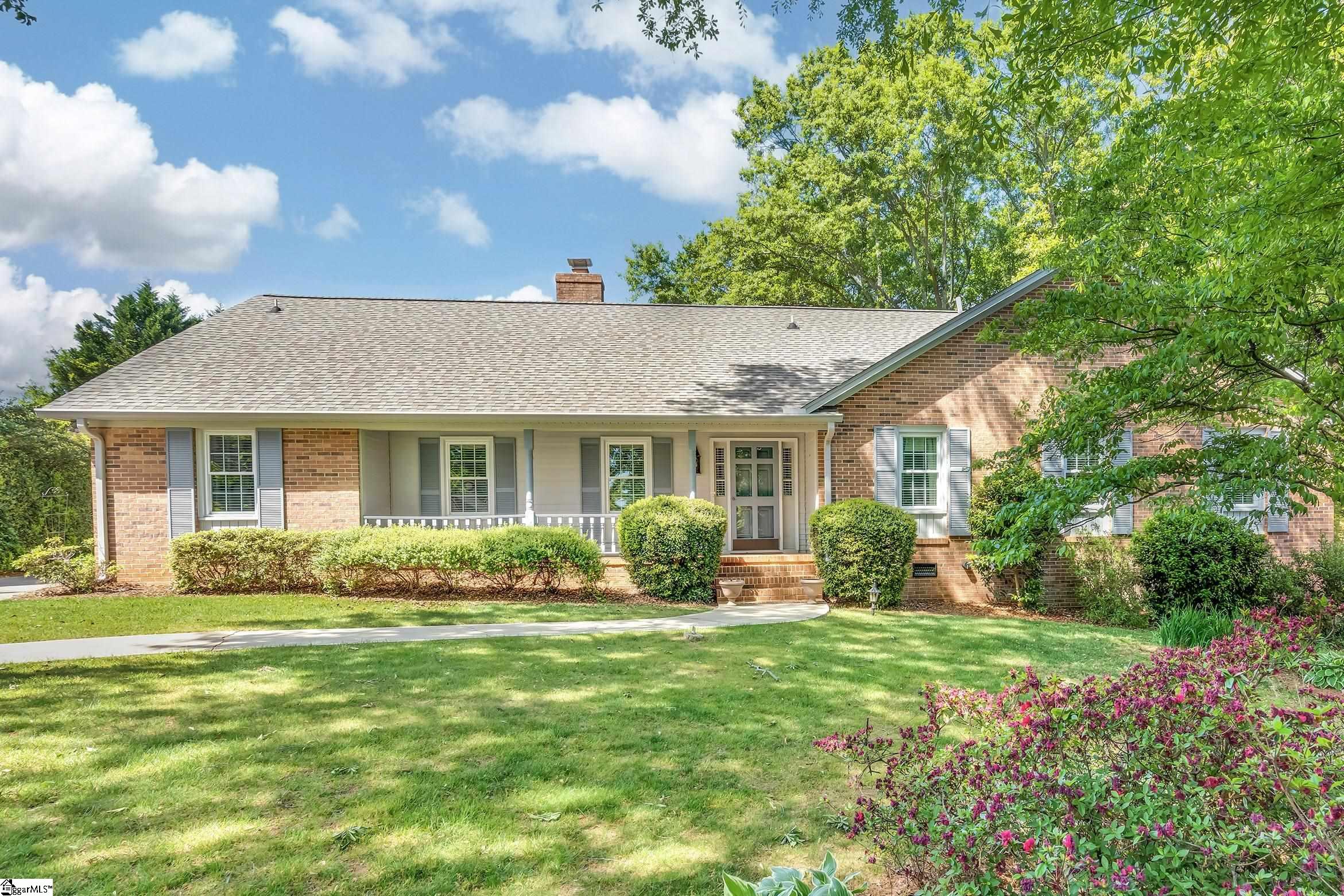 106 N Lady Slipper Lane