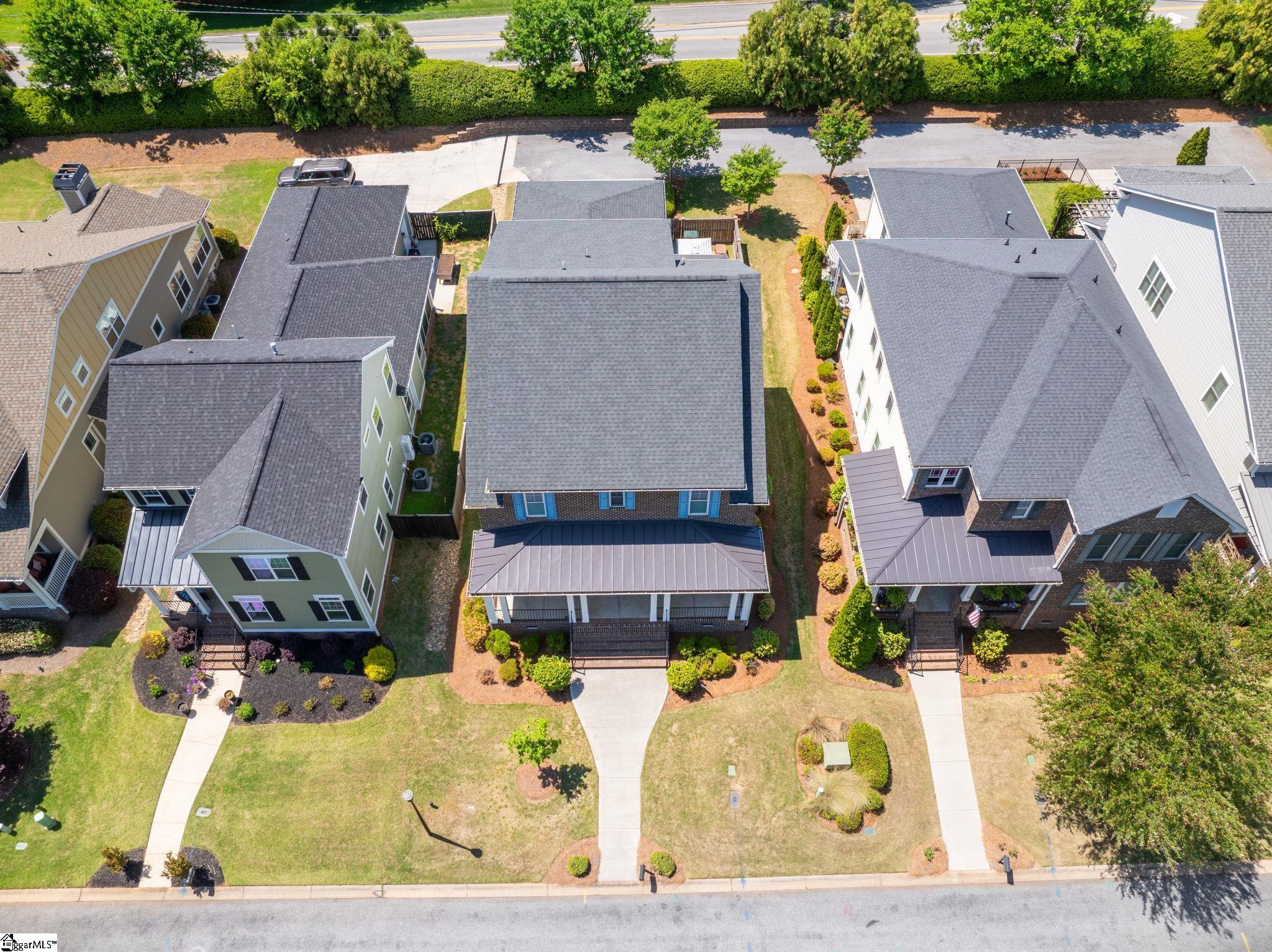212 Grandmont Court