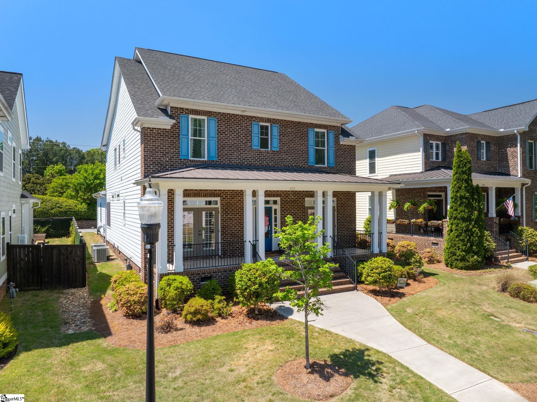212 Grandmont Court