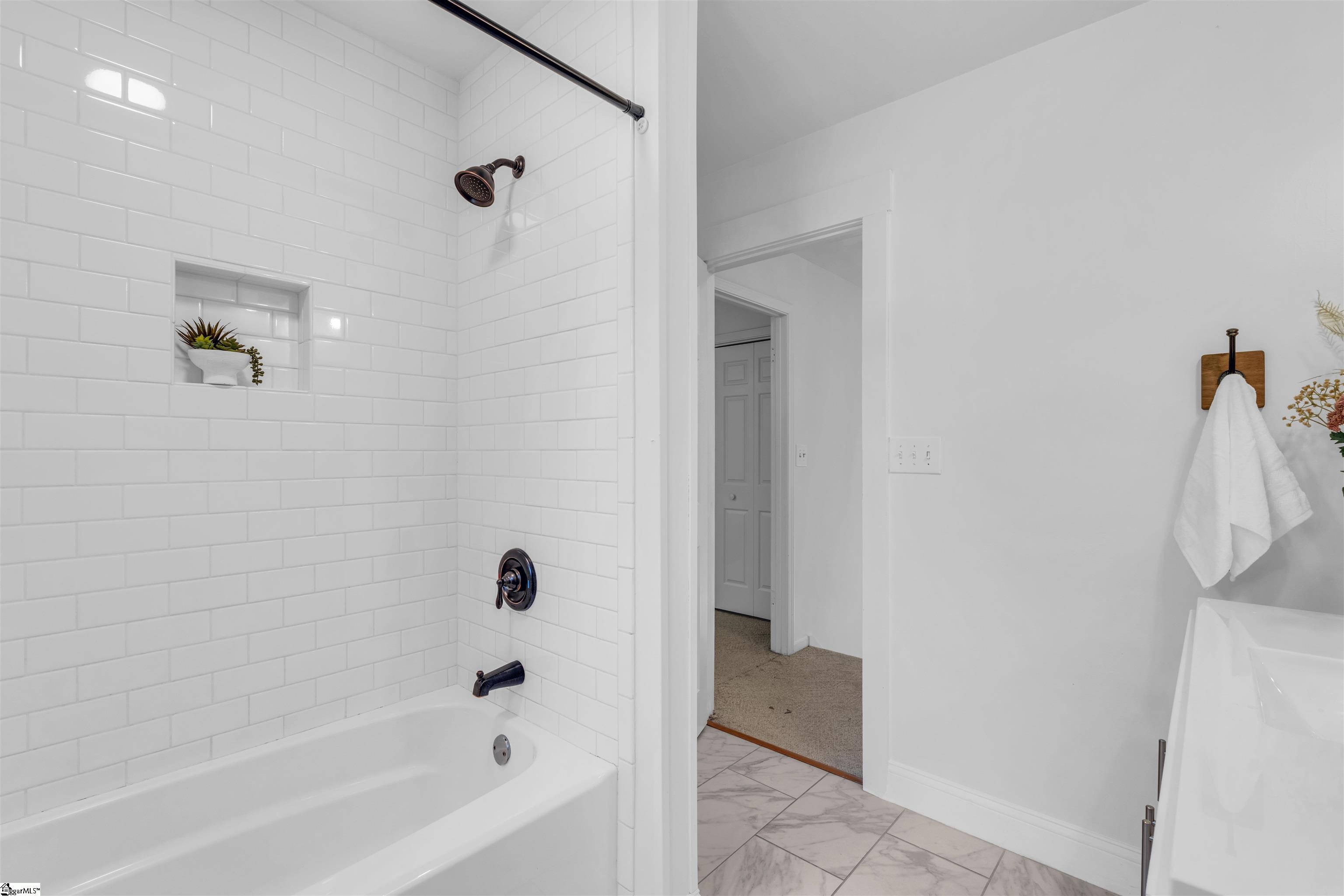 206 Spring View Lane