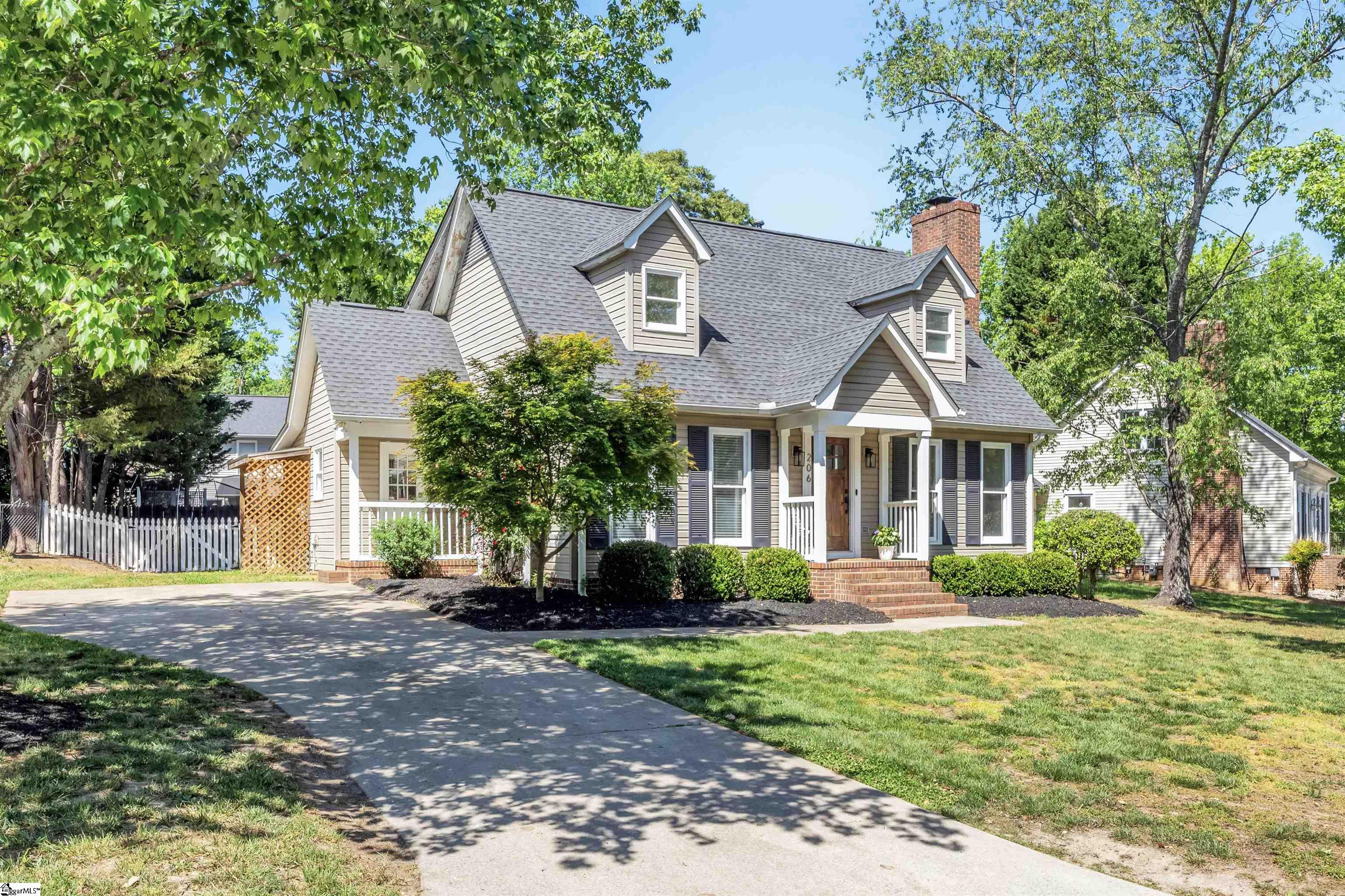206 Spring View Lane