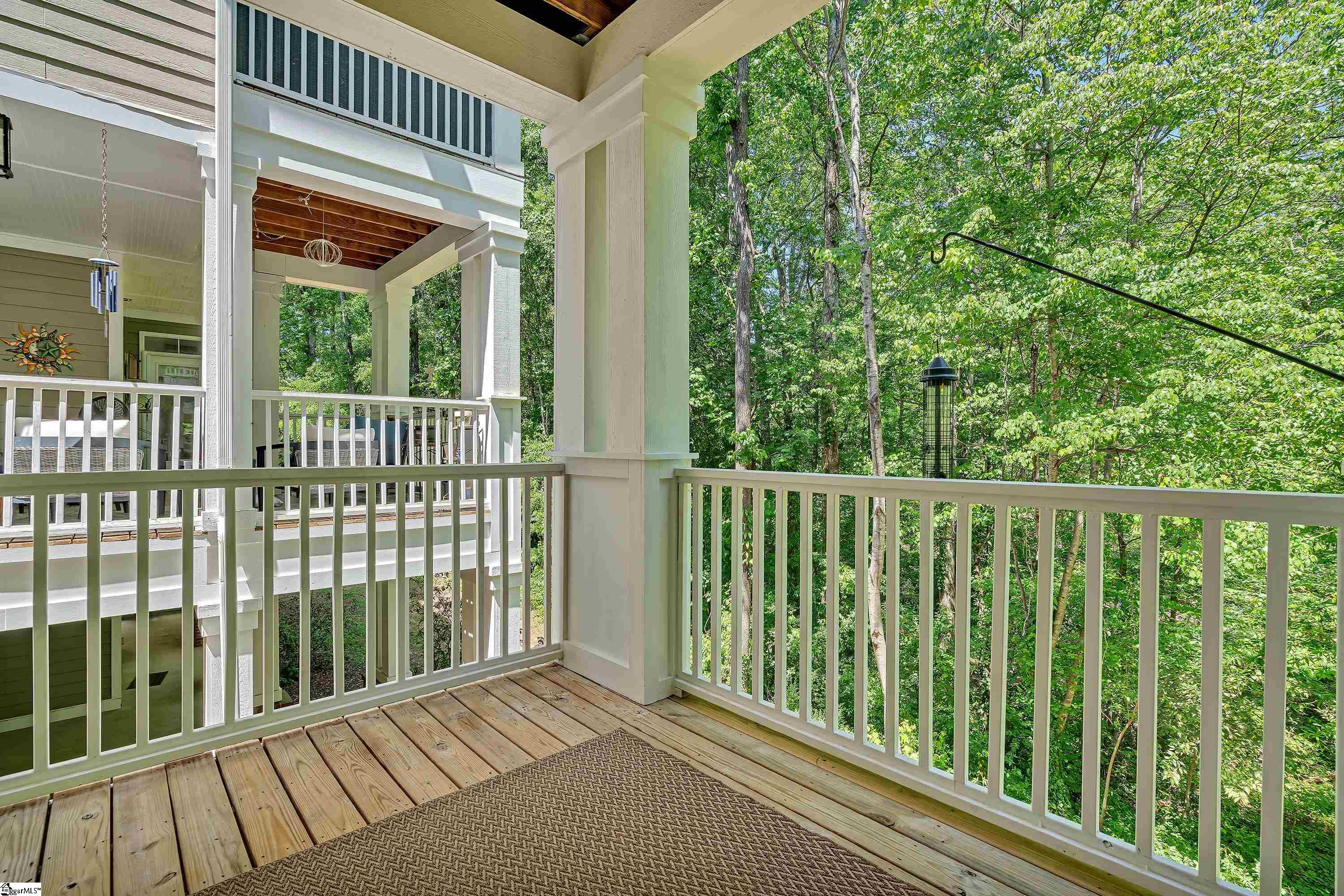 18 B Edge Court