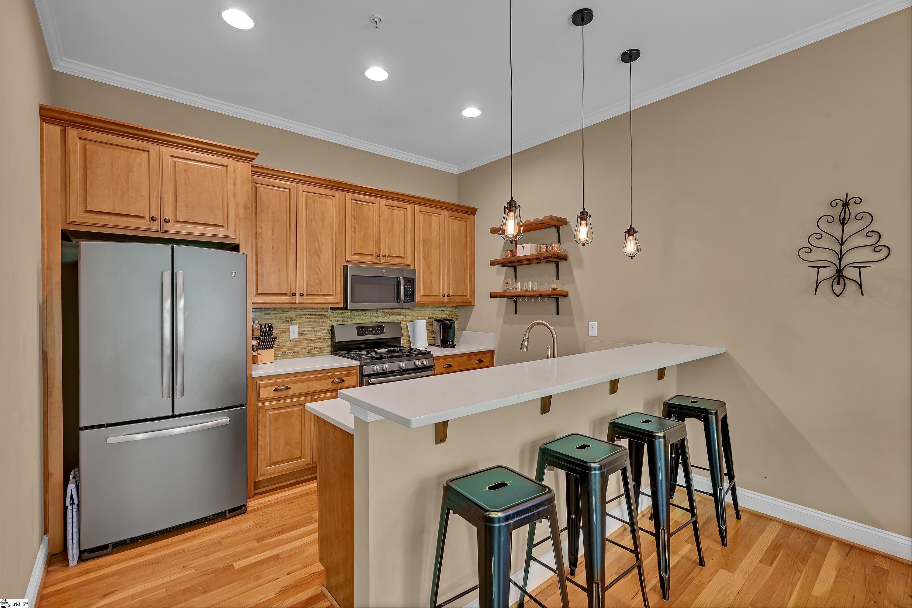 18 B Edge Court