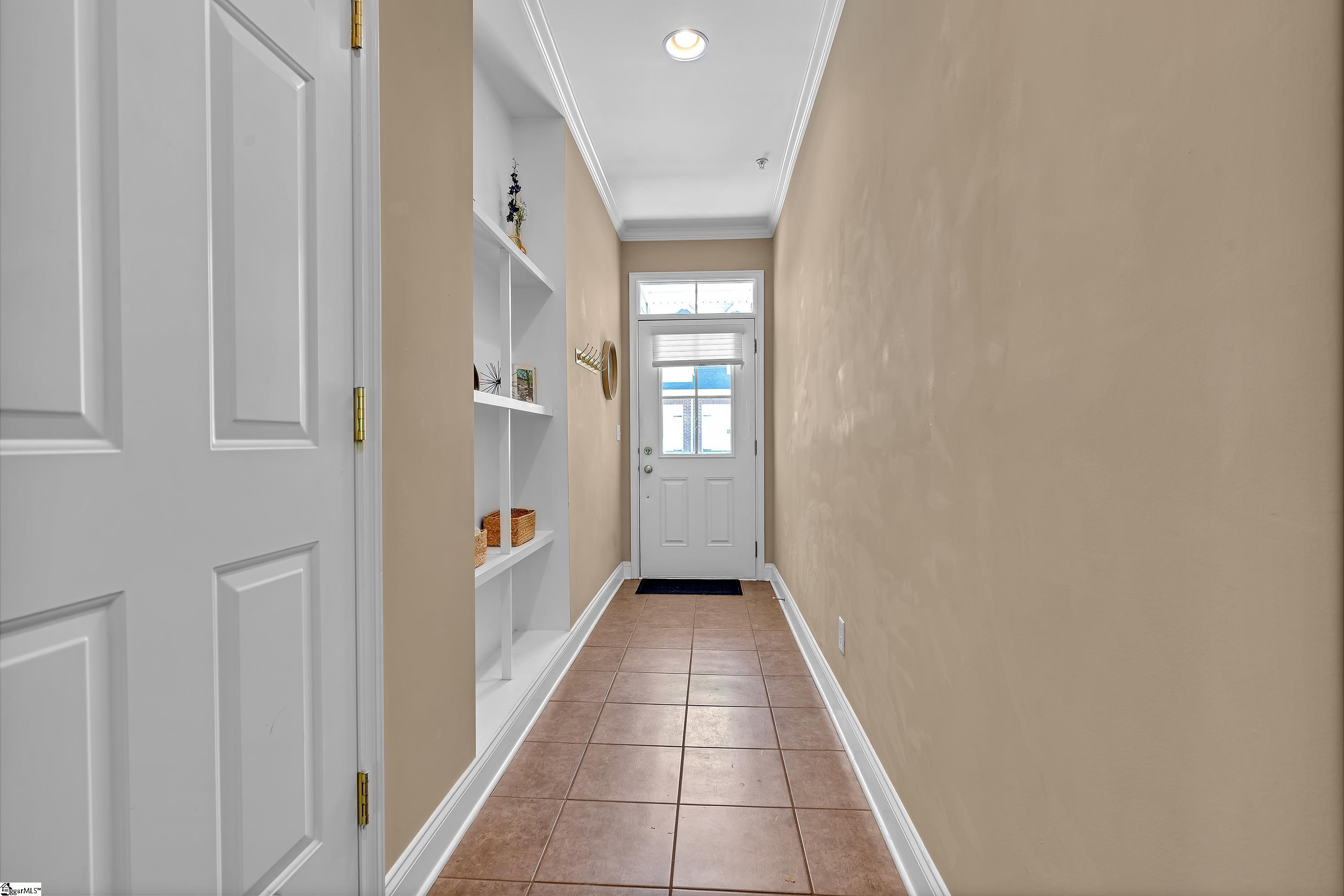18 B Edge Court