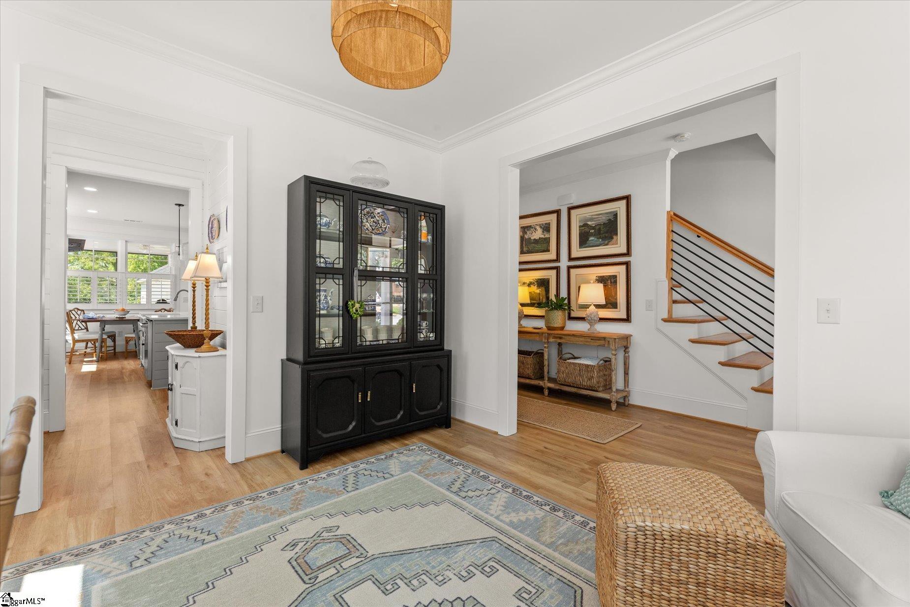 10 Maydell Avenue