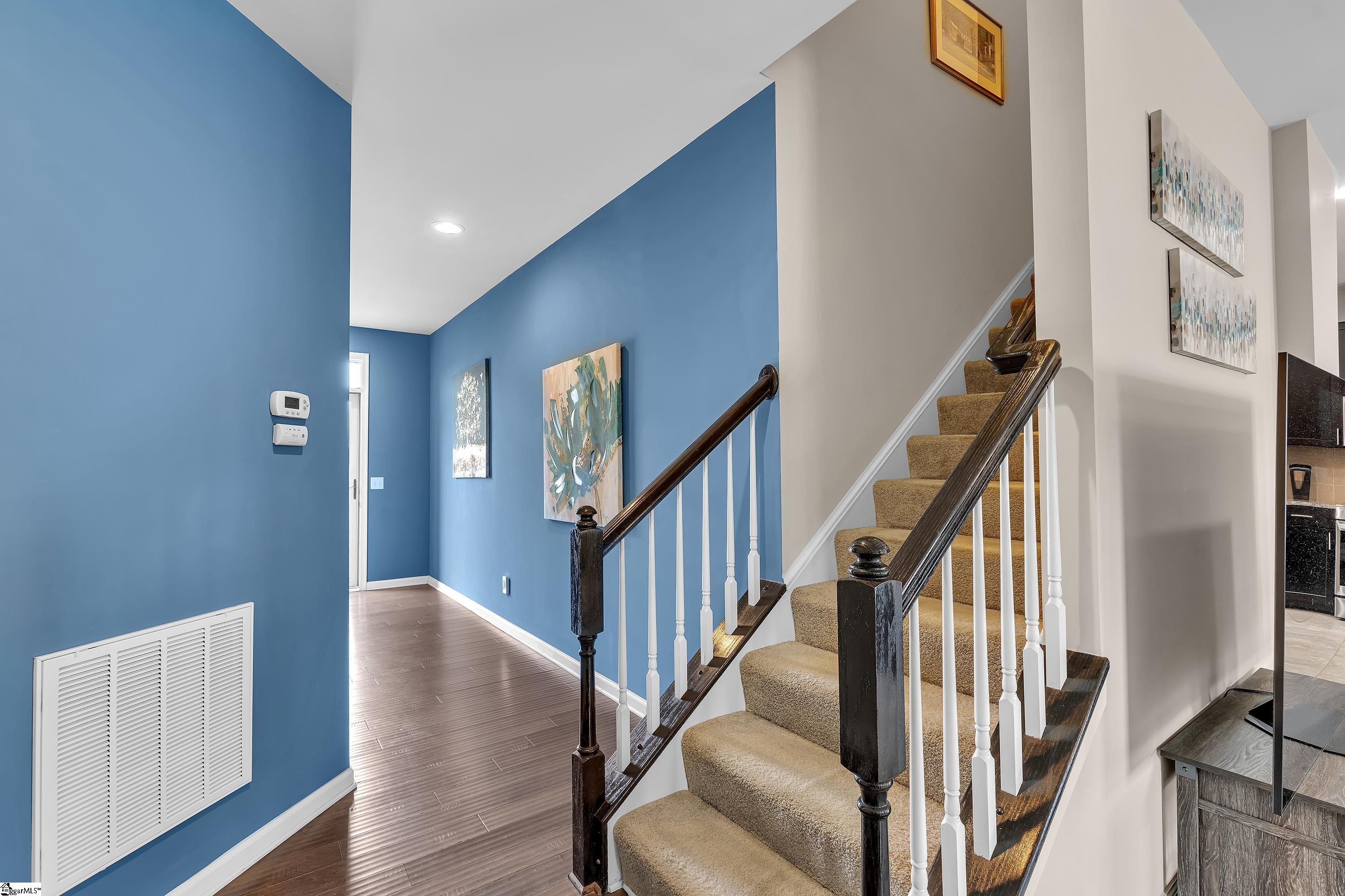 210 Alderside Place